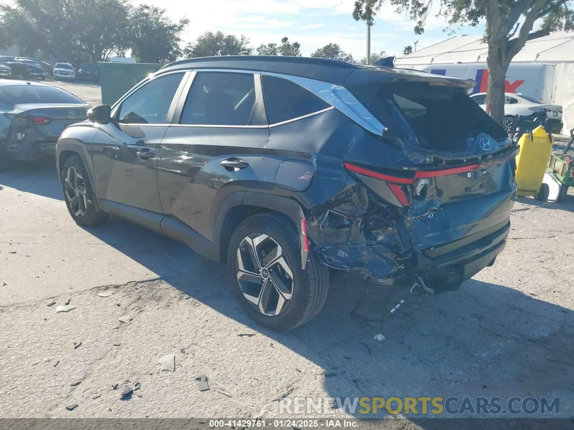 3 Photograph of a damaged car 5NMJF3DE2RH337647 HYUNDAI TUCSON 2024