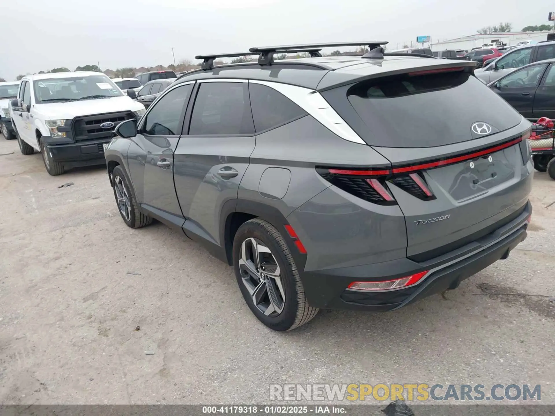 3 Photograph of a damaged car 5NMJF3DE2RH360698 HYUNDAI TUCSON 2024