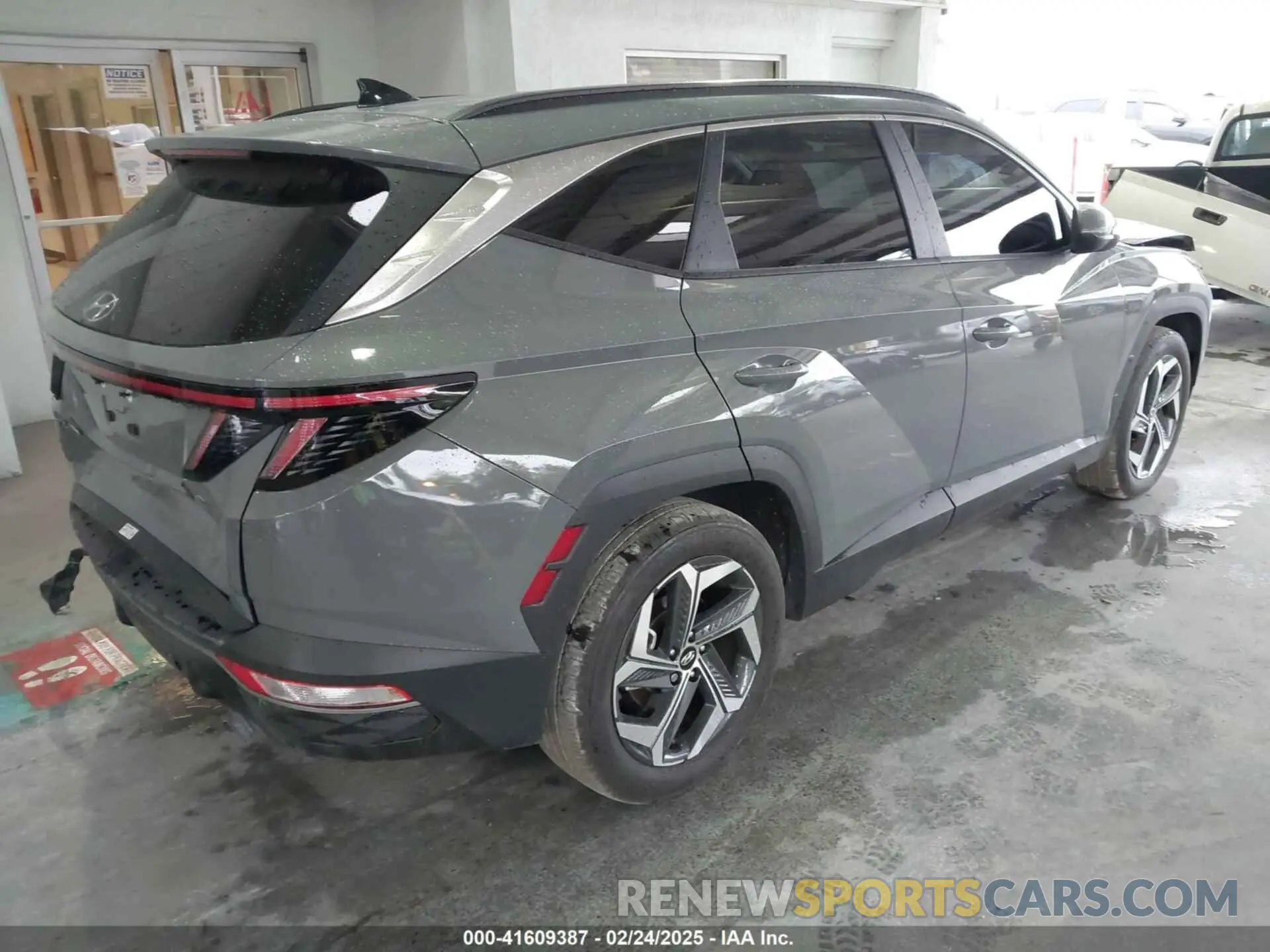 4 Фотография поврежденного автомобиля 5NMJF3DE2RH393359 HYUNDAI TUCSON 2024
