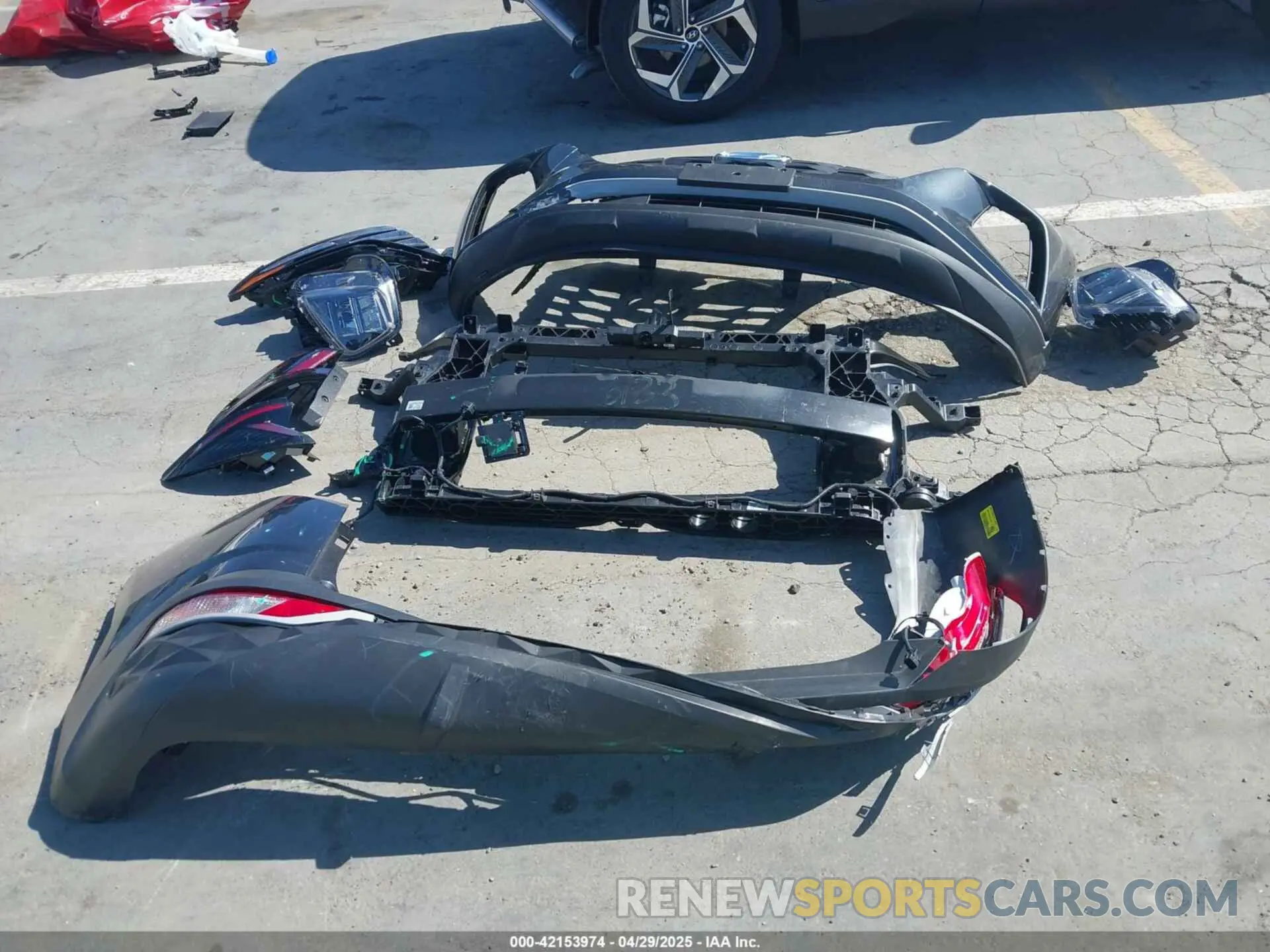 12 Фотография поврежденного автомобиля 5NMJF3DE5RH358086 HYUNDAI TUCSON 2024