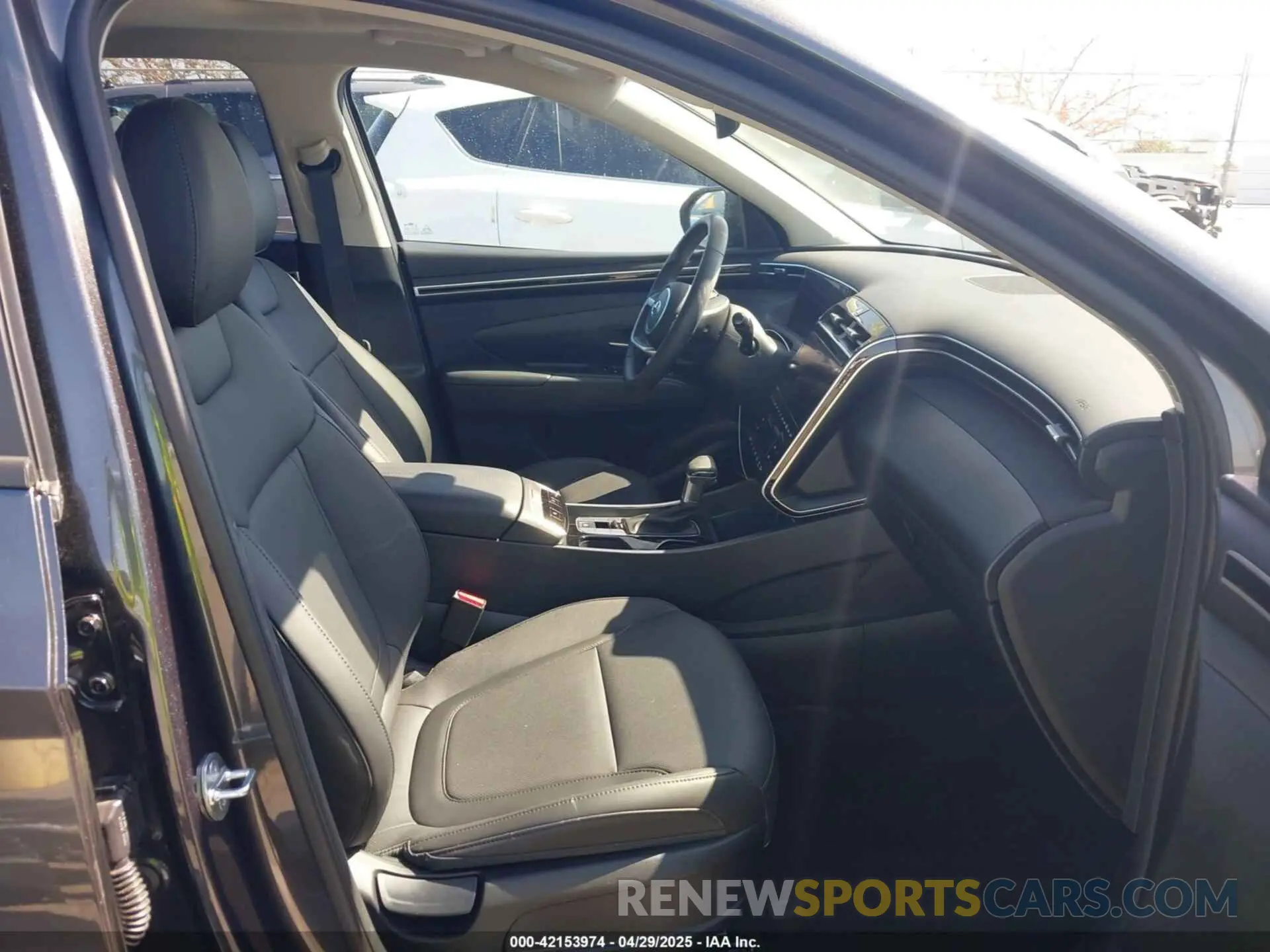 5 Фотография поврежденного автомобиля 5NMJF3DE5RH358086 HYUNDAI TUCSON 2024