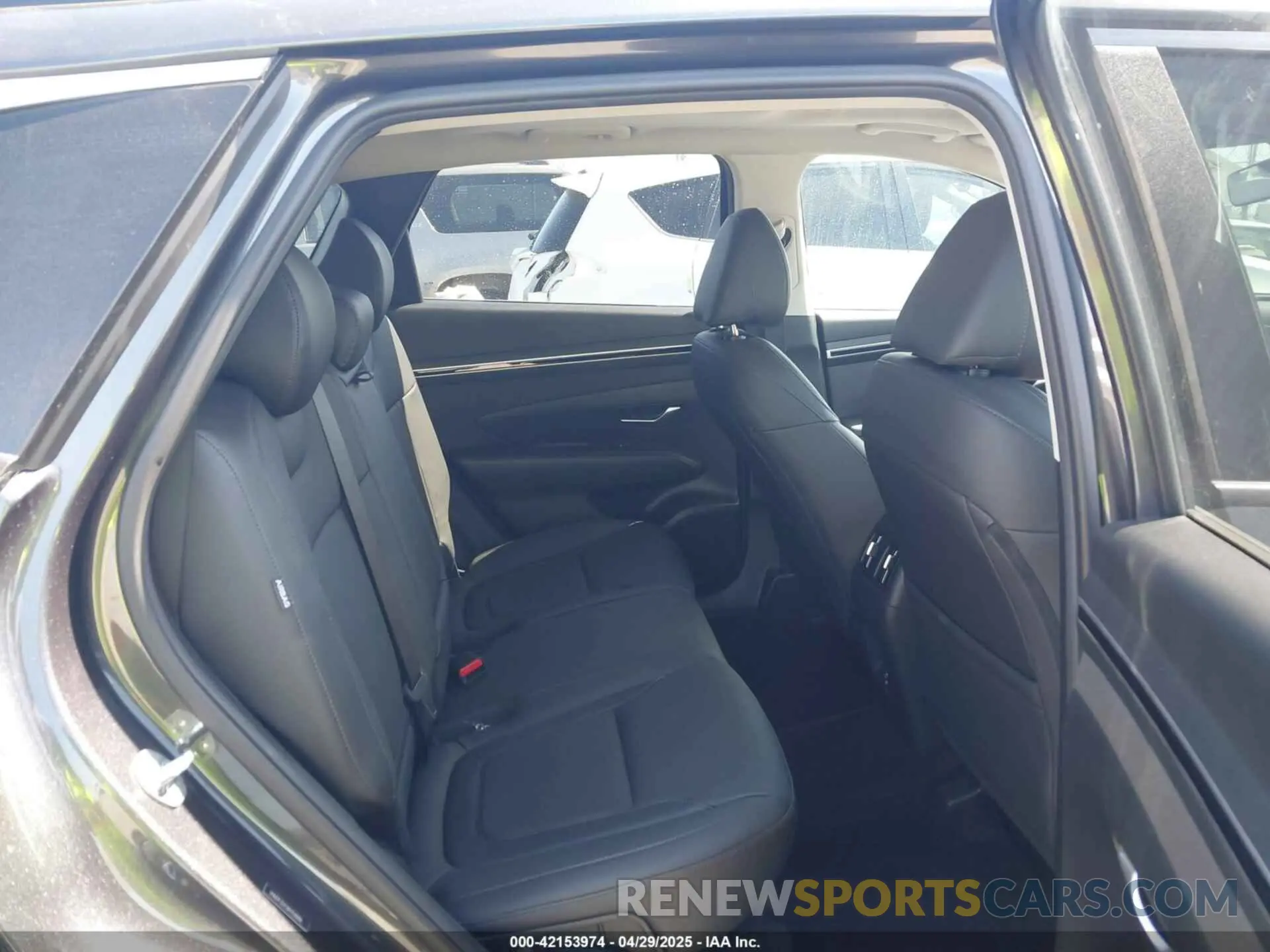 8 Фотография поврежденного автомобиля 5NMJF3DE5RH358086 HYUNDAI TUCSON 2024