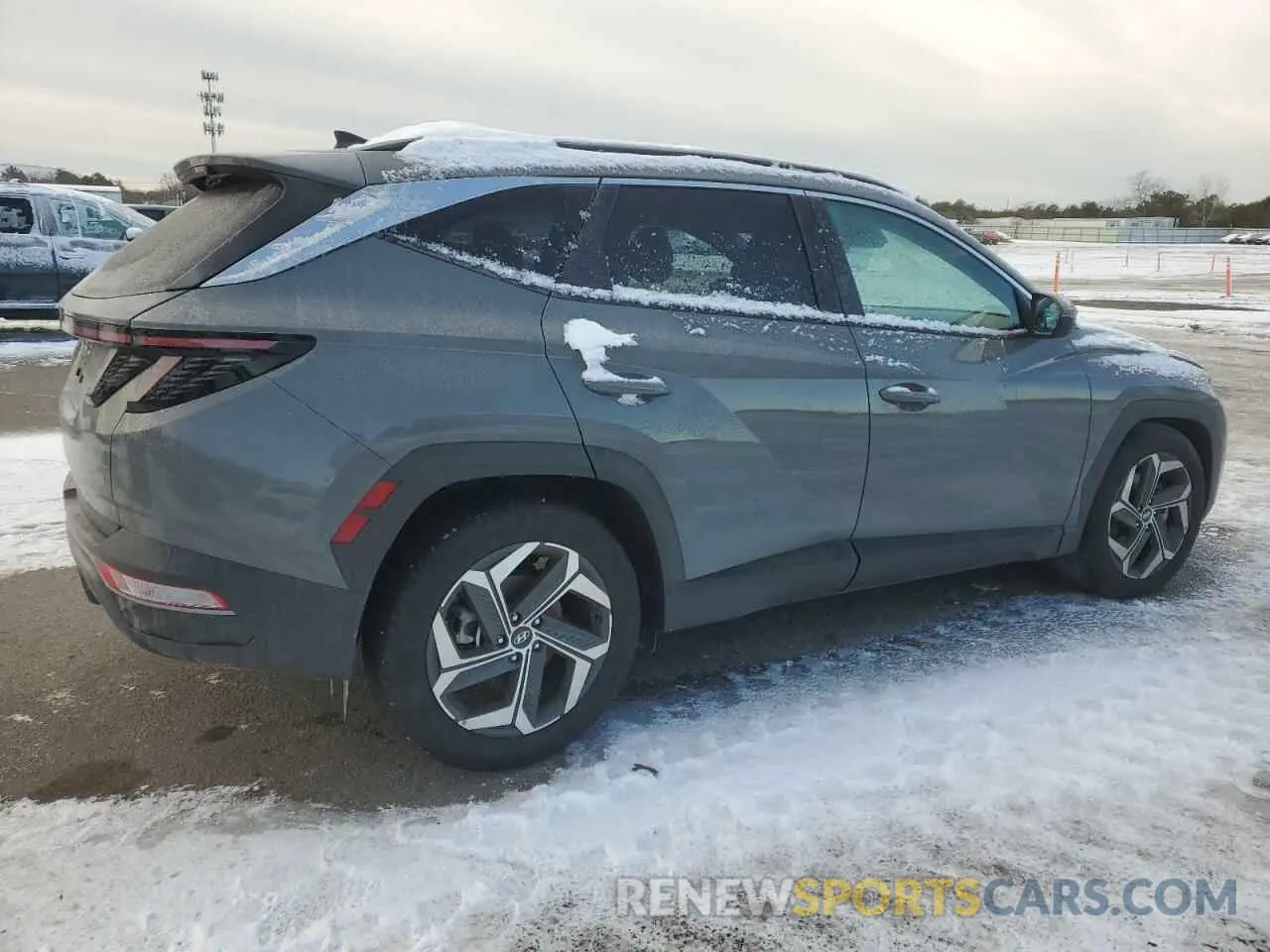 3 Фотография поврежденного автомобиля 5NMJF3DEXRH318408 HYUNDAI TUCSON 2024