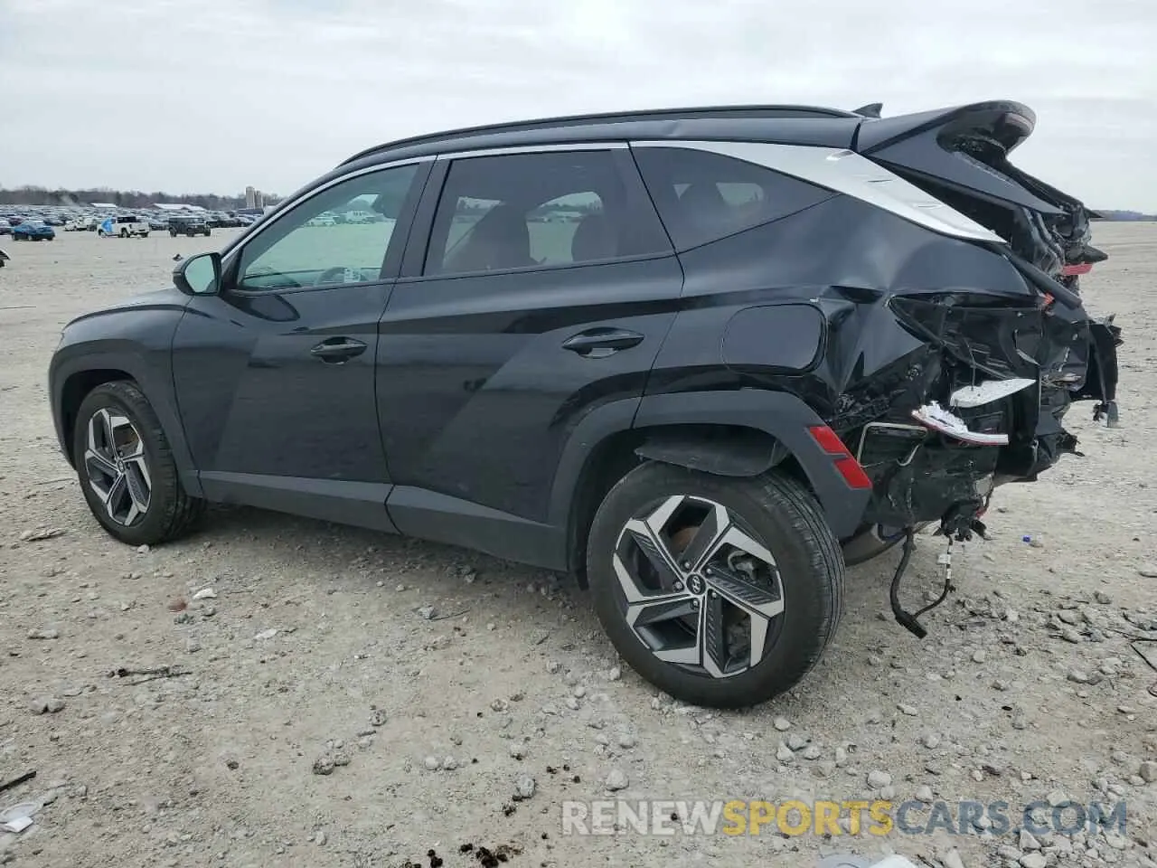 2 Photograph of a damaged car 5NMJFCDE1RH398116 HYUNDAI TUCSON 2024