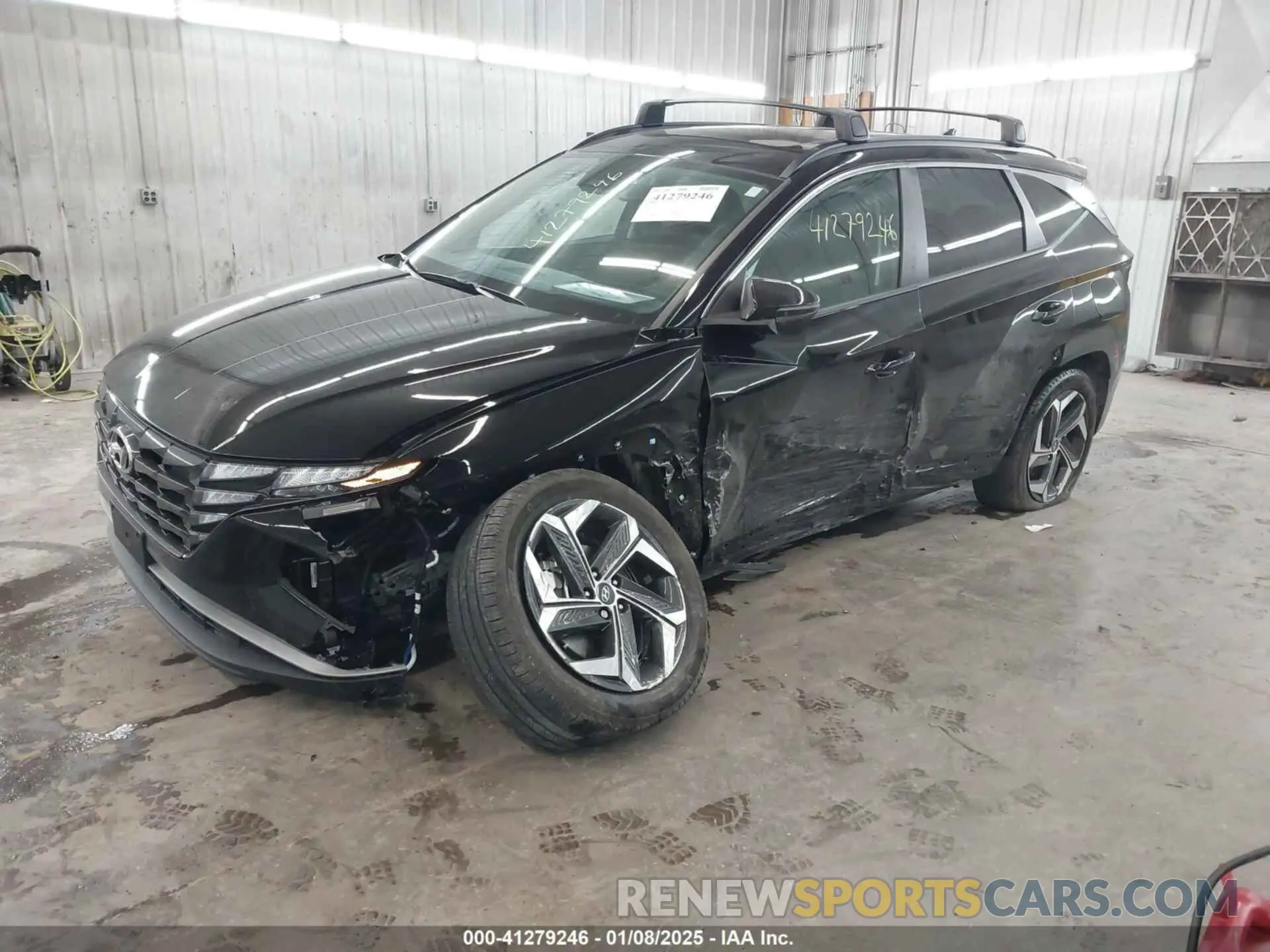 2 Photograph of a damaged car 5NMJFCDE6RH369257 HYUNDAI TUCSON 2024