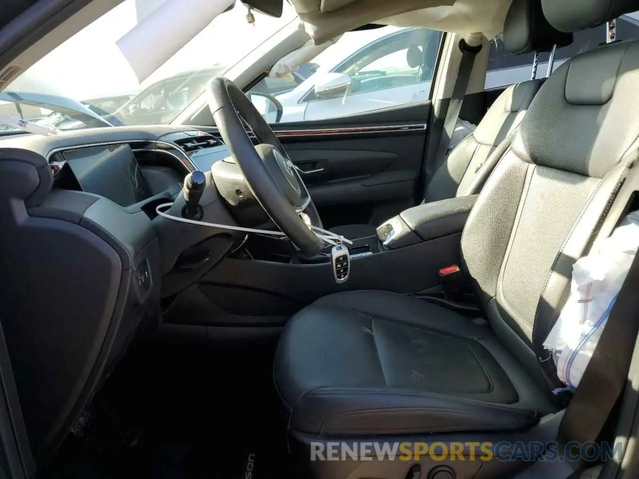 7 Photograph of a damaged car 5NMJFCDE7RH431071 HYUNDAI TUCSON 2024