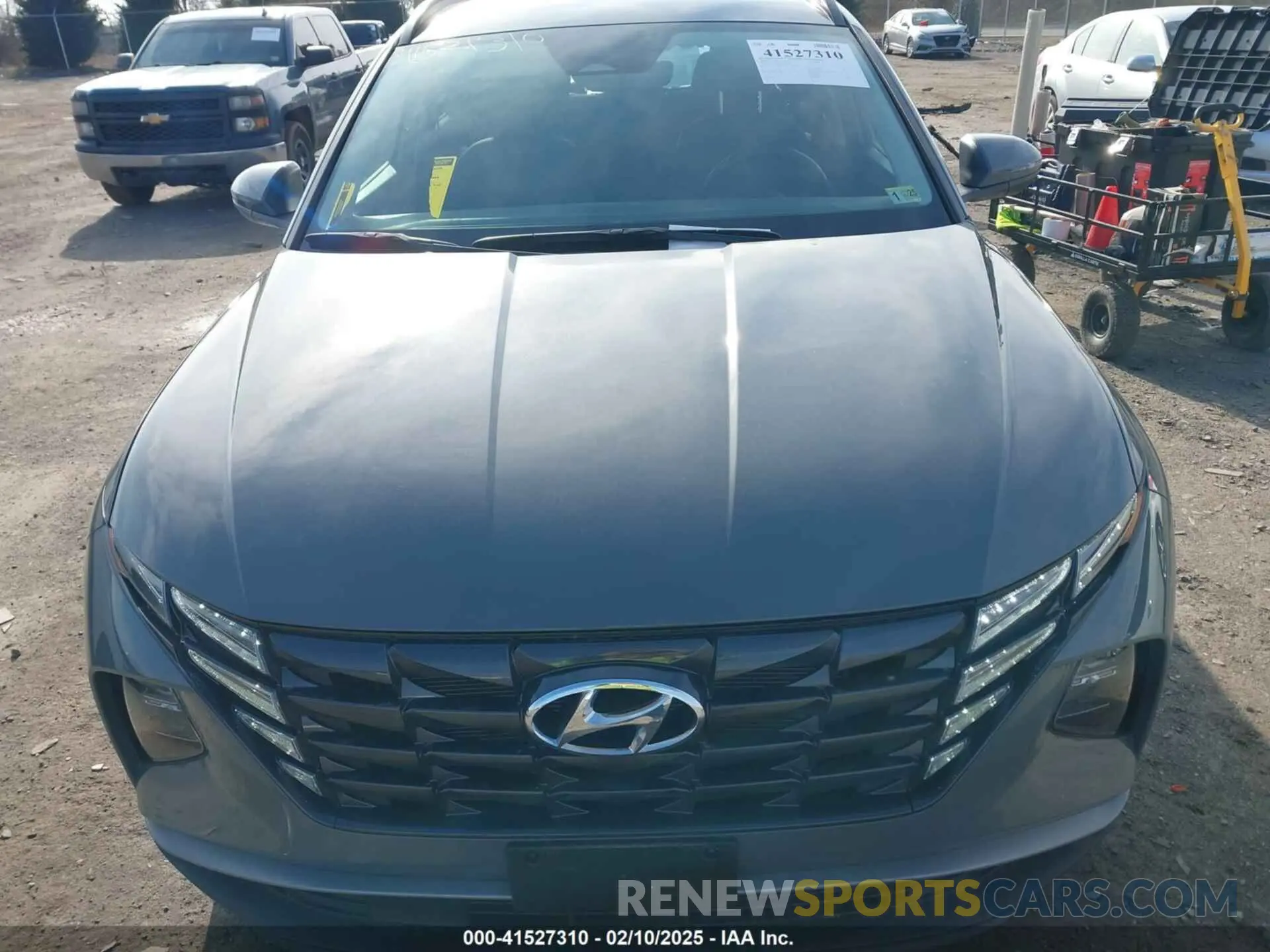 13 Photograph of a damaged car 5NMJFCDE9RH371147 HYUNDAI TUCSON 2024