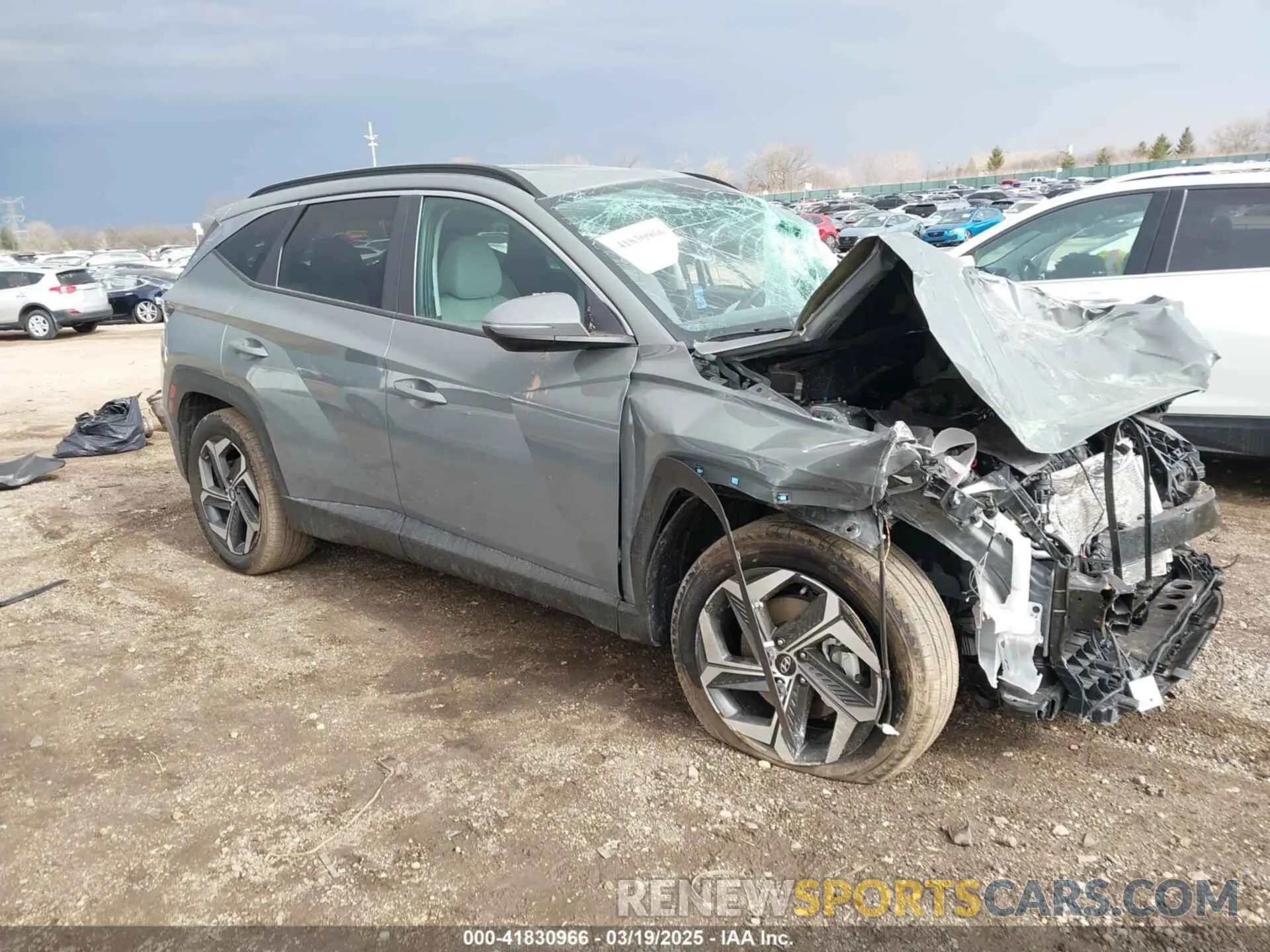 1 Photograph of a damaged car 5NMJFCDEXRH340814 HYUNDAI TUCSON 2024