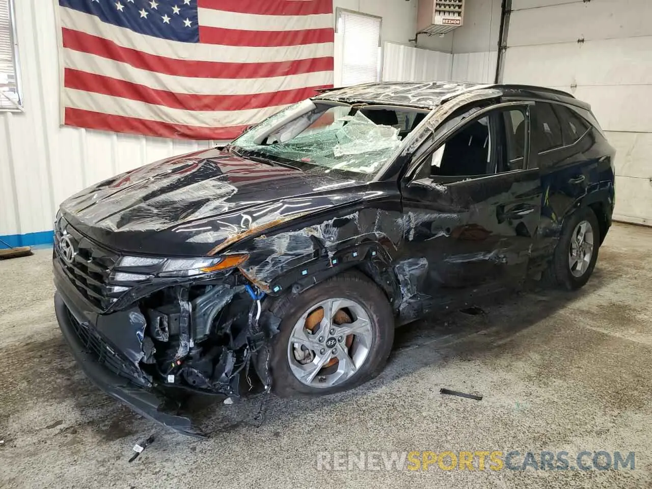 1 Photograph of a damaged car KM8JB3DEXRU304489 HYUNDAI TUCSON 2024