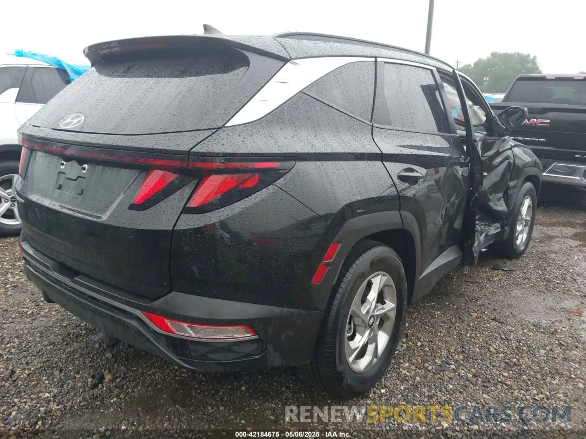 4 Photograph of a damaged car KM8JB3DEXRU316917 HYUNDAI TUCSON 2024