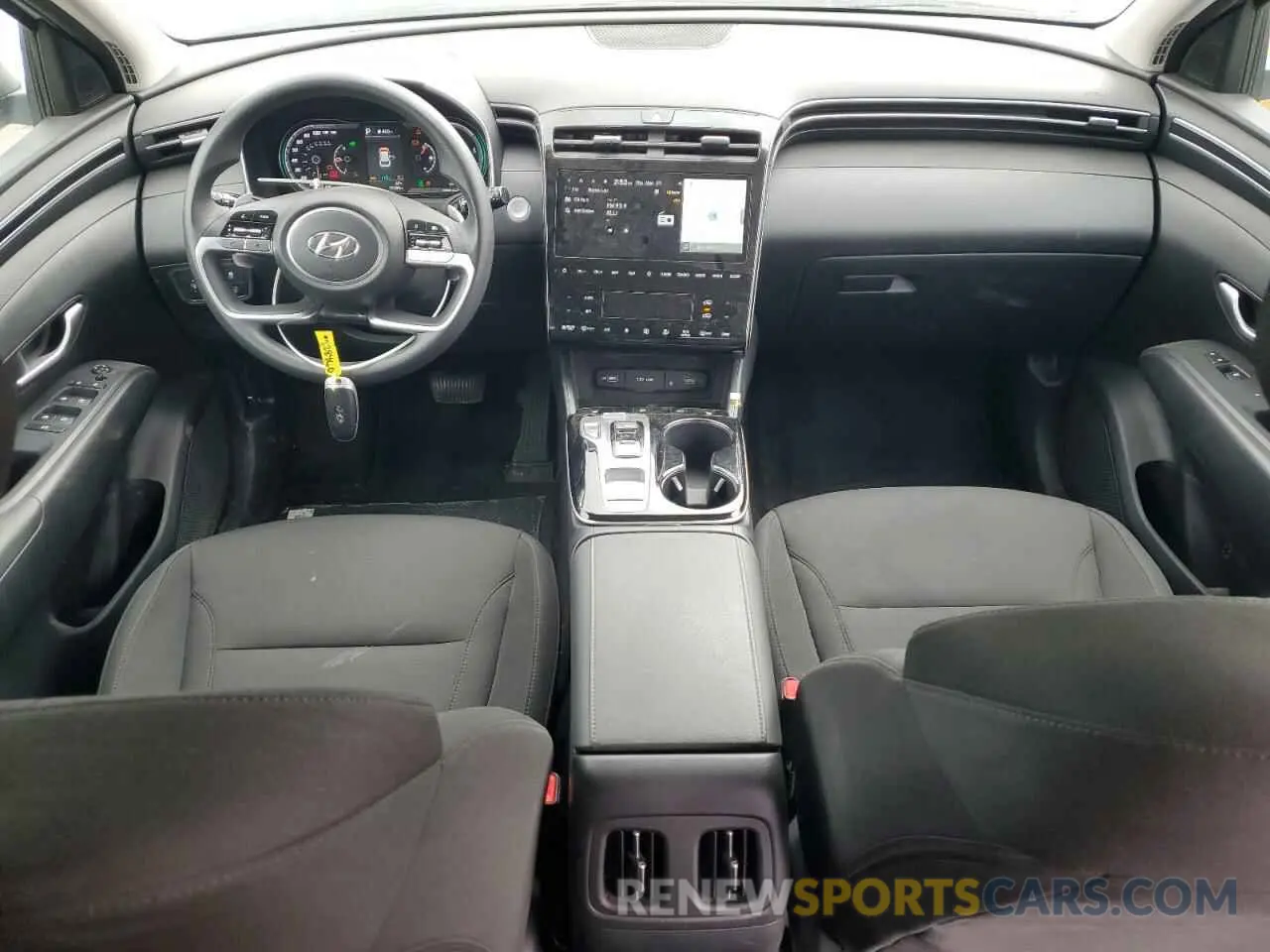 8 Photograph of a damaged car KM8JBCD14RU228460 HYUNDAI TUCSON 2024