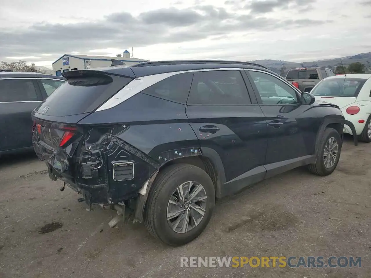 3 Photograph of a damaged car KM8JBCD18RU145047 HYUNDAI TUCSON 2024