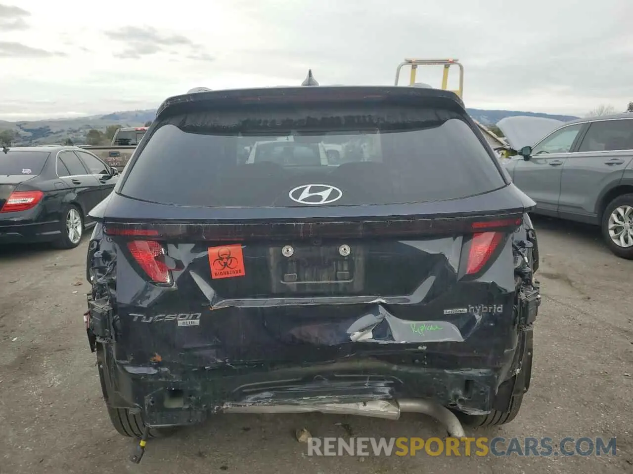 6 Photograph of a damaged car KM8JBCD18RU145047 HYUNDAI TUCSON 2024
