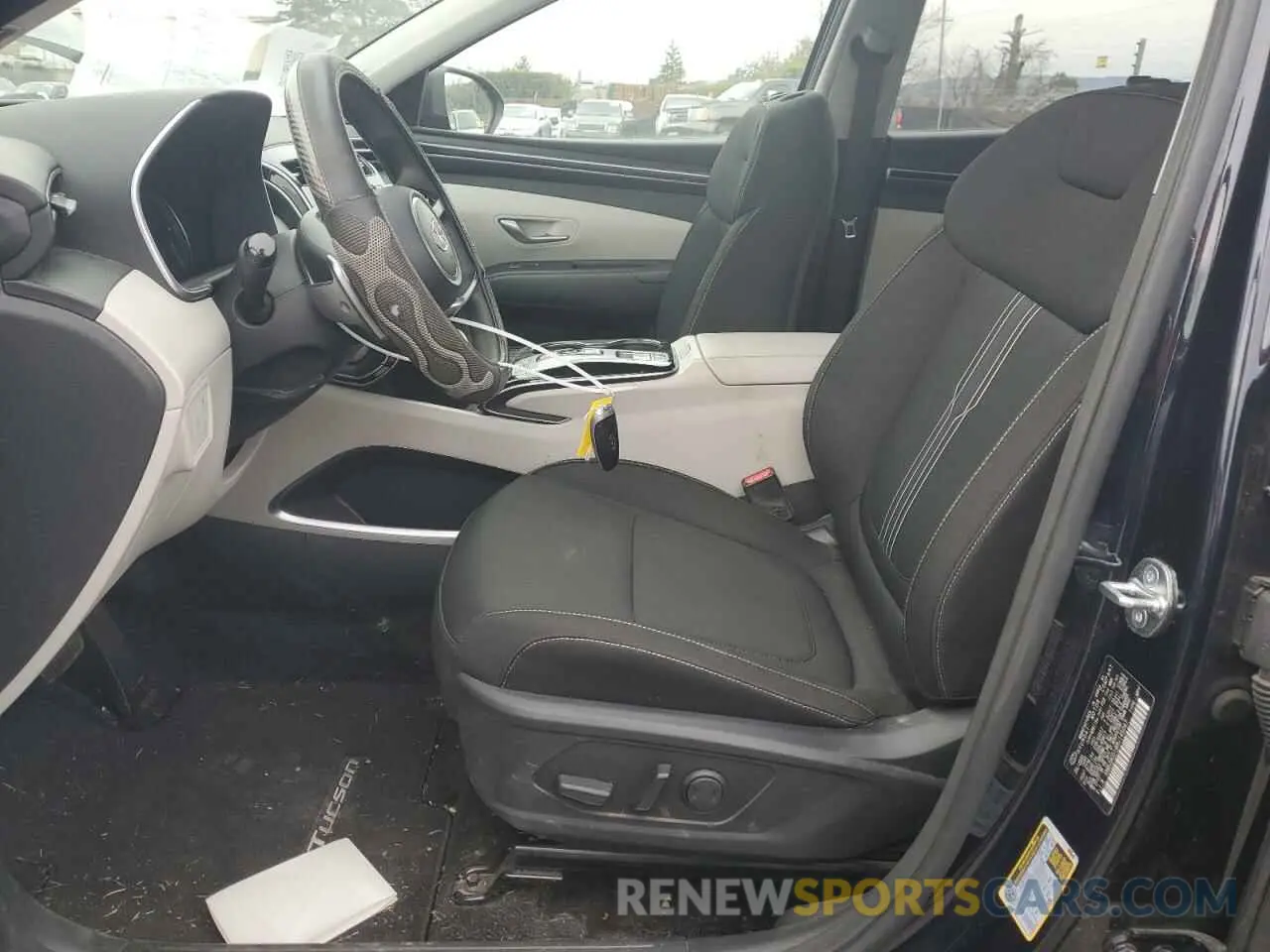 7 Photograph of a damaged car KM8JBCD18RU145047 HYUNDAI TUCSON 2024