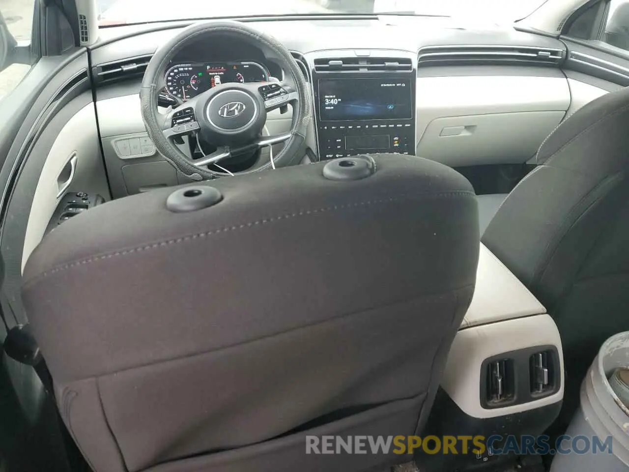 8 Photograph of a damaged car KM8JBCD18RU145047 HYUNDAI TUCSON 2024
