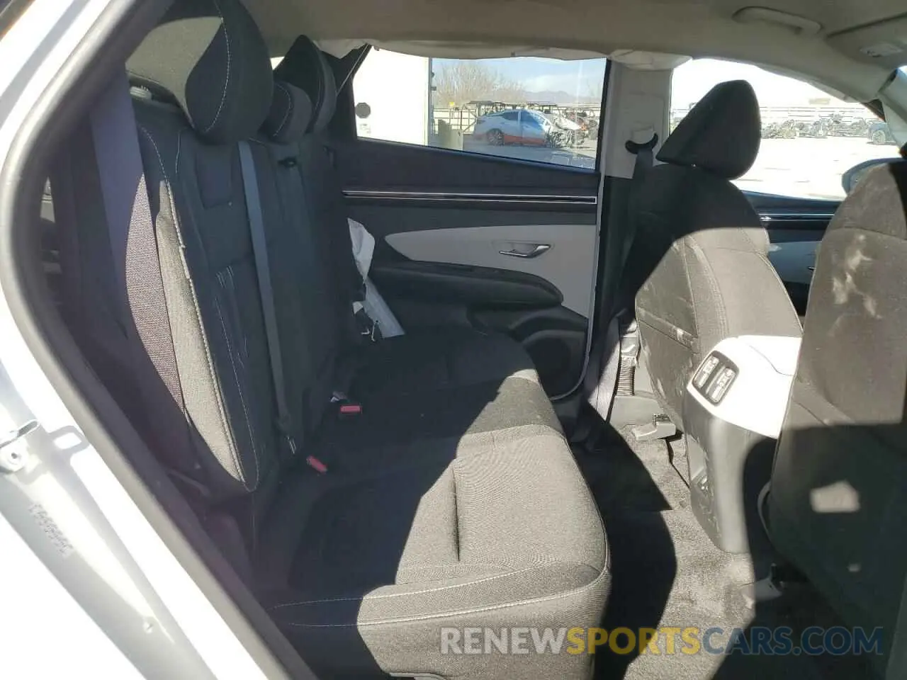 11 Фотография поврежденного автомобиля KM8JBCD19RU224744 HYUNDAI TUCSON 2024