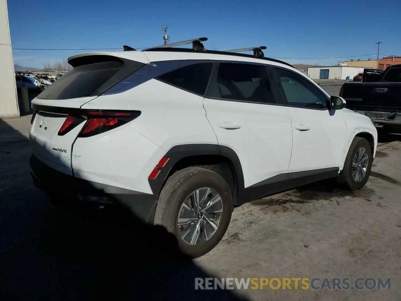 3 Фотография поврежденного автомобиля KM8JBCD19RU224744 HYUNDAI TUCSON 2024