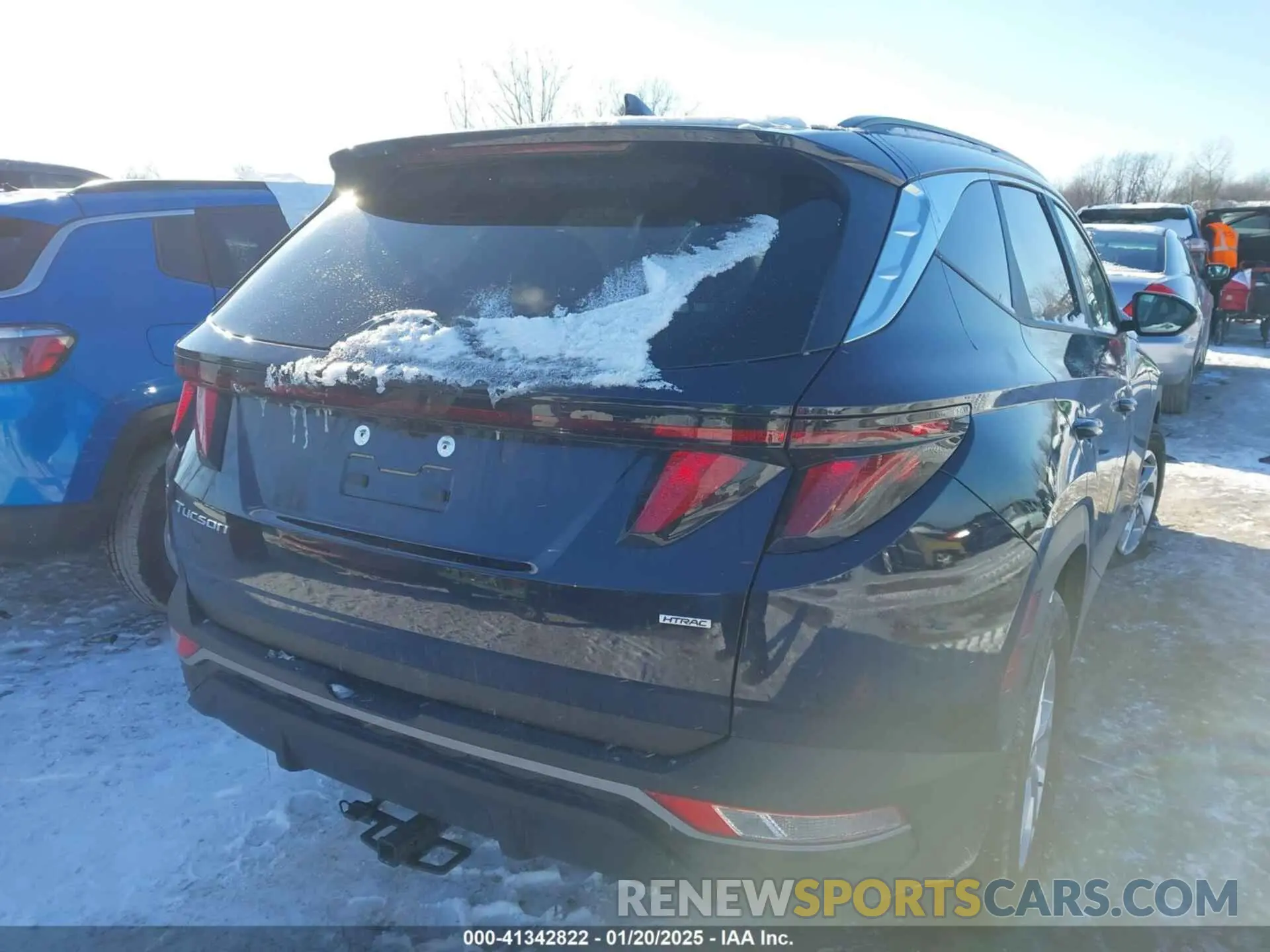 4 Photograph of a damaged car KM8JBCDE3RU290841 HYUNDAI TUCSON 2024