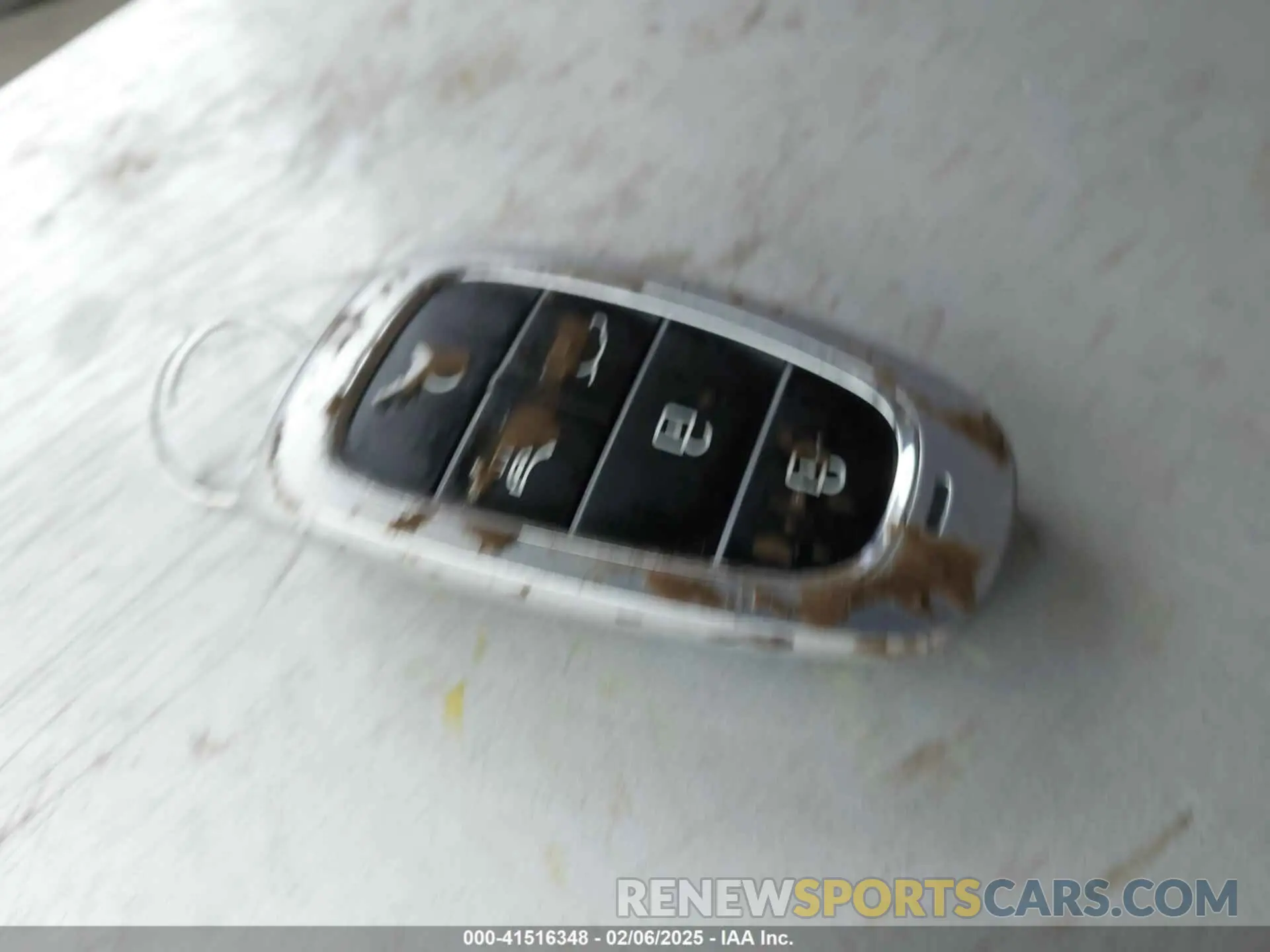 11 Фотография поврежденного автомобиля KM8JBCDE3RU348995 HYUNDAI TUCSON 2024