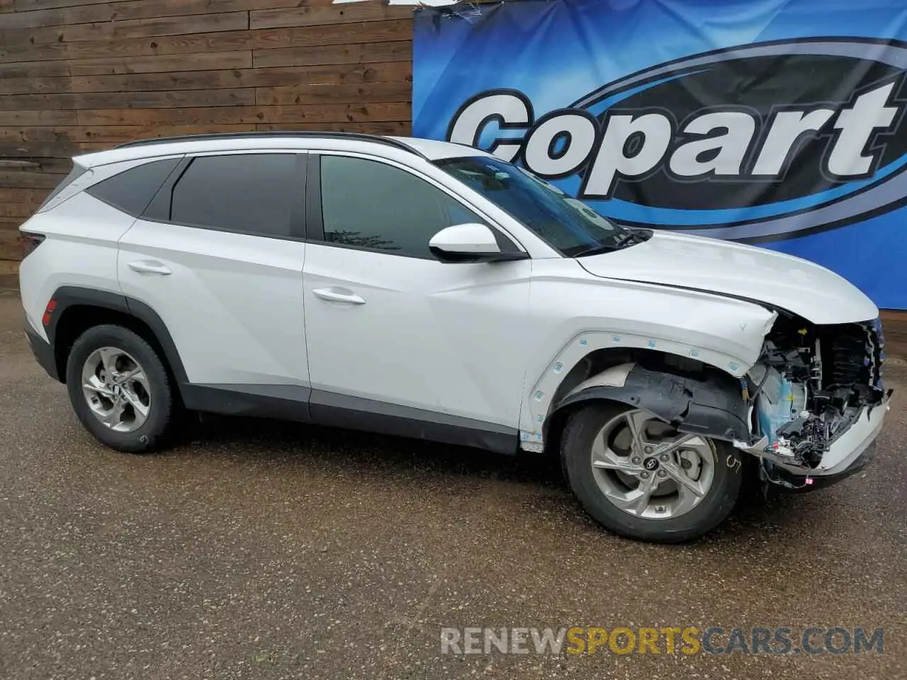 4 Photograph of a damaged car KM8JBCDE4RU327511 HYUNDAI TUCSON 2024