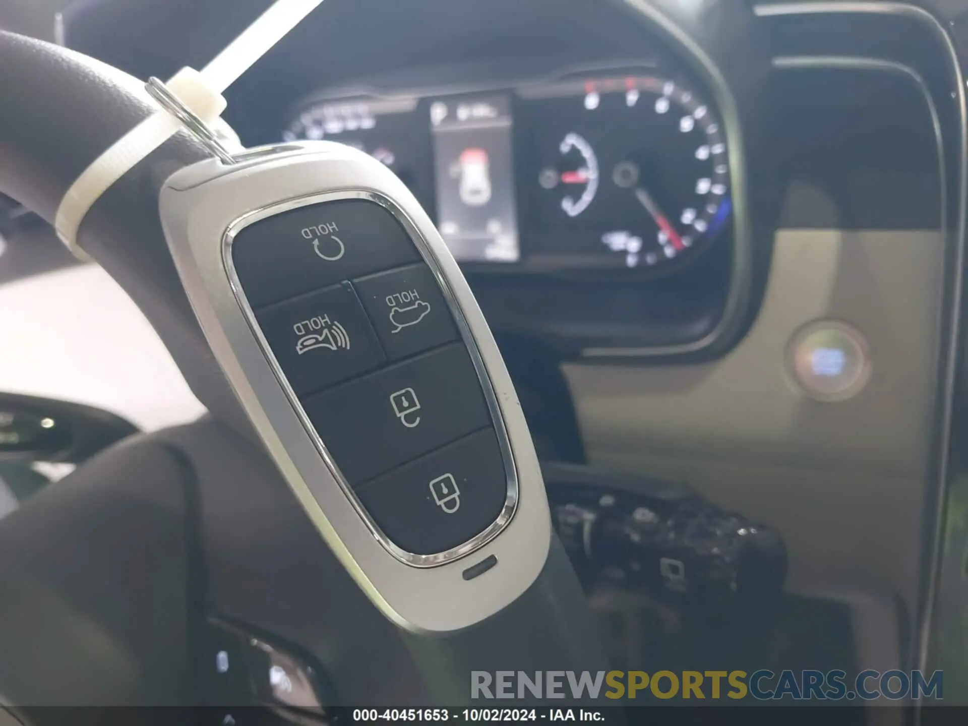 11 Фотография поврежденного автомобиля KM8JBCDE4RU348066 HYUNDAI TUCSON 2024