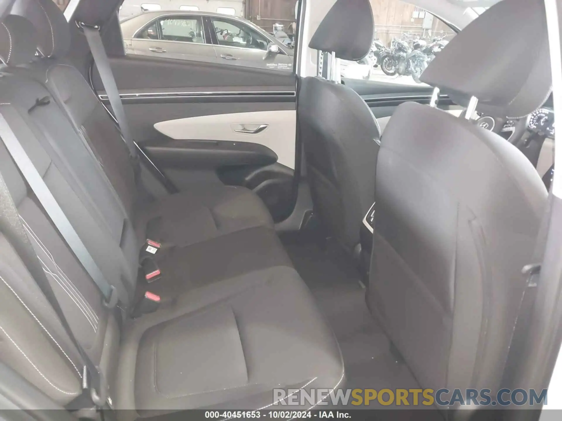 8 Фотография поврежденного автомобиля KM8JBCDE4RU348066 HYUNDAI TUCSON 2024