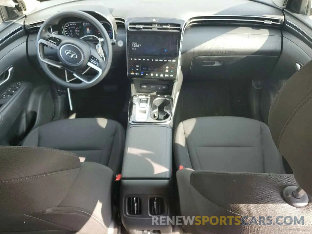 8 Photograph of a damaged car KM8JBDD22RU182285 HYUNDAI TUCSON 2024