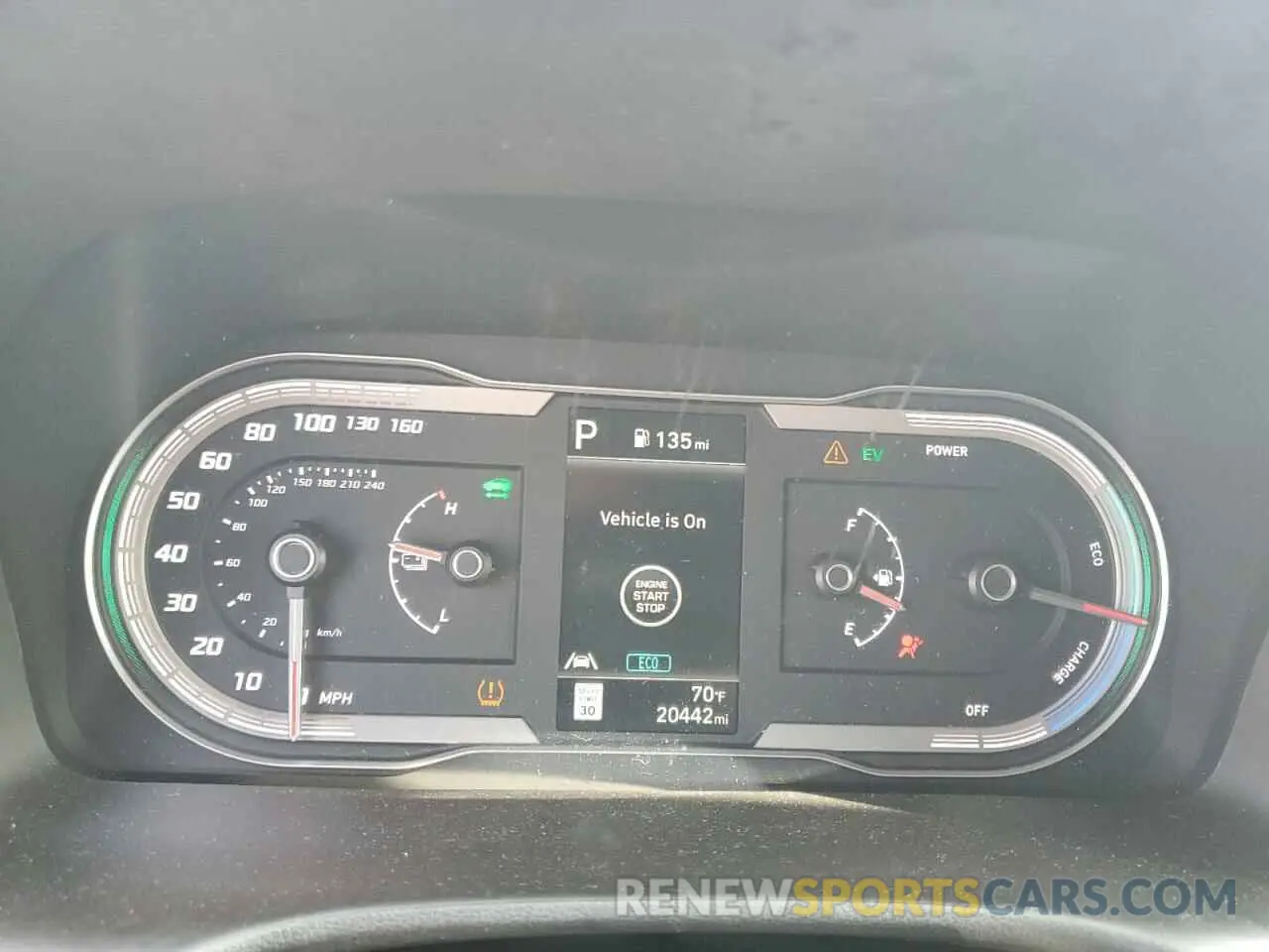 9 Photograph of a damaged car KM8JBDD22RU182285 HYUNDAI TUCSON 2024