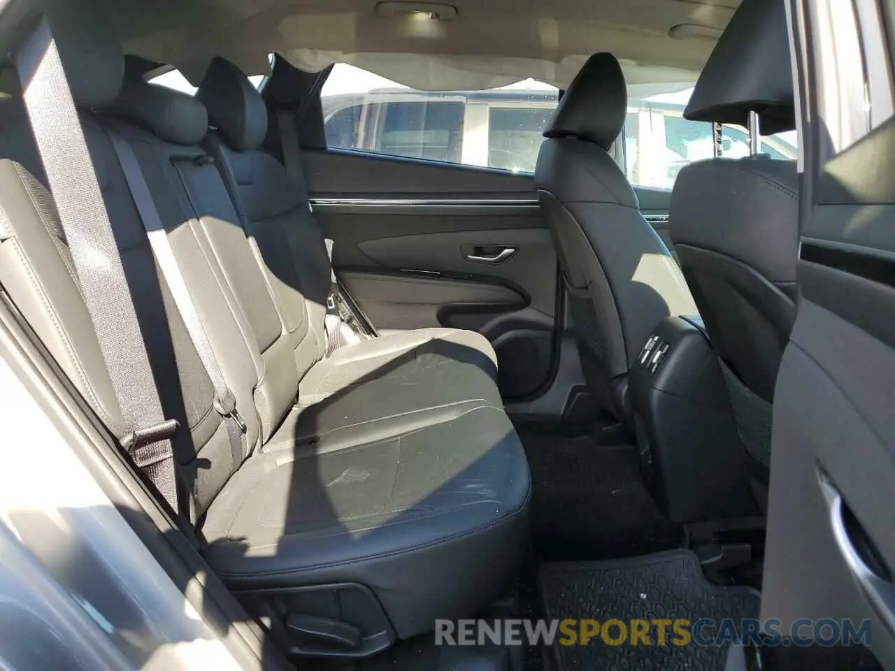 11 Photograph of a damaged car KM8JCCDE4RU332236 HYUNDAI TUCSON 2024