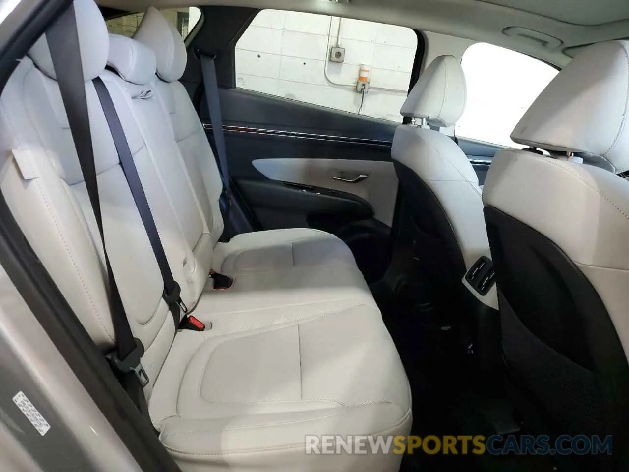 11 Фотография поврежденного автомобиля KM8JECD1XRU203182 HYUNDAI TUCSON 2024
