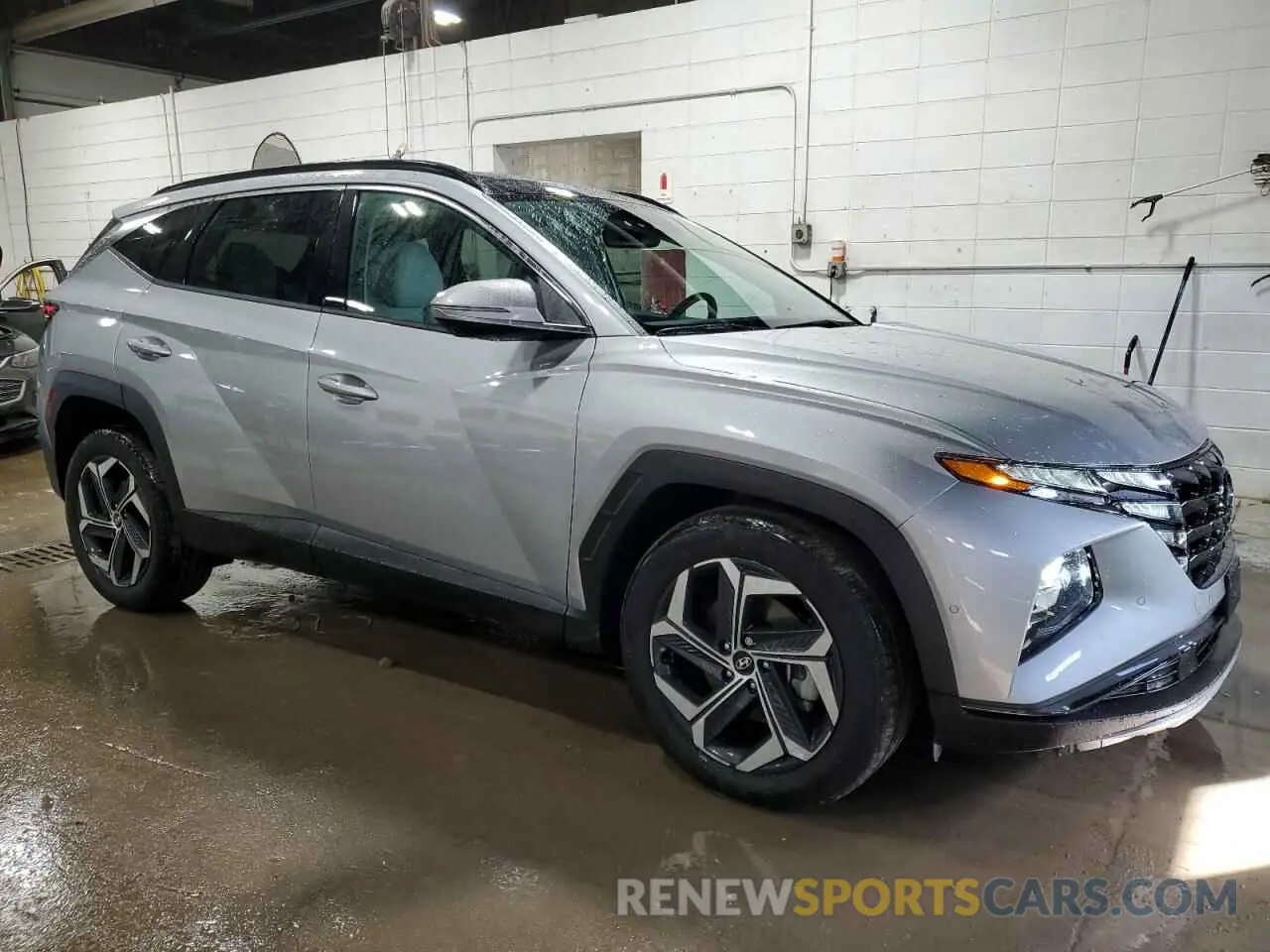 4 Фотография поврежденного автомобиля KM8JECD1XRU203182 HYUNDAI TUCSON 2024