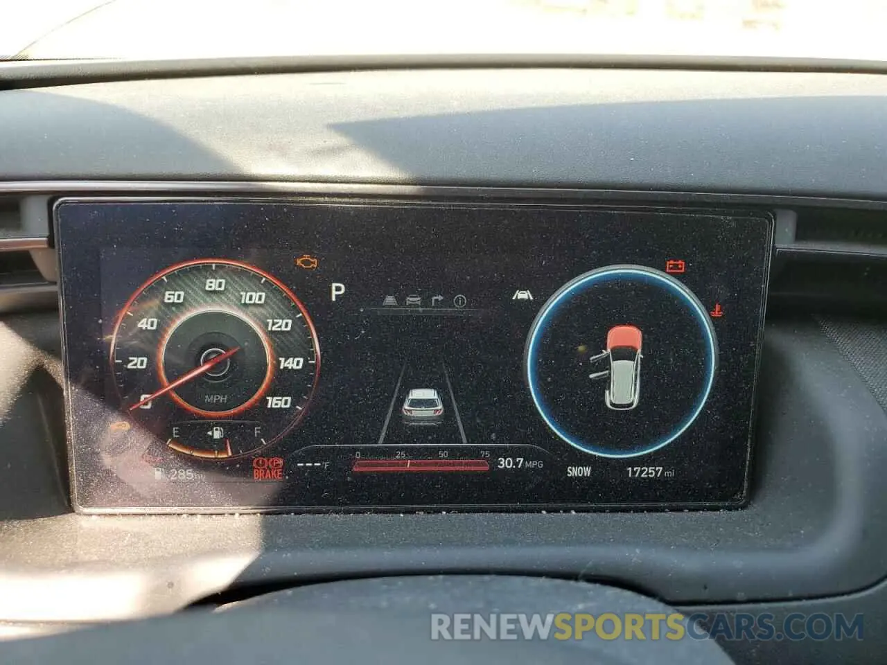 9 Photograph of a damaged car KM8JFCD18RU157655 HYUNDAI TUCSON 2024