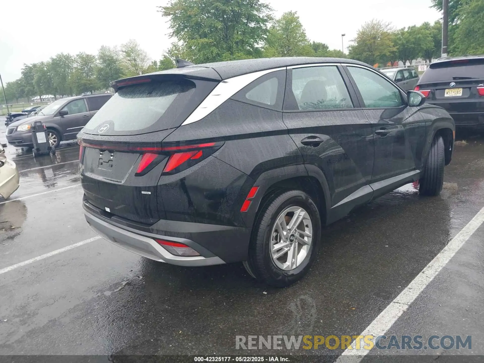 4 Photograph of a damaged car 3KMJACDE4SE010434 HYUNDAI TUCSON 2025
