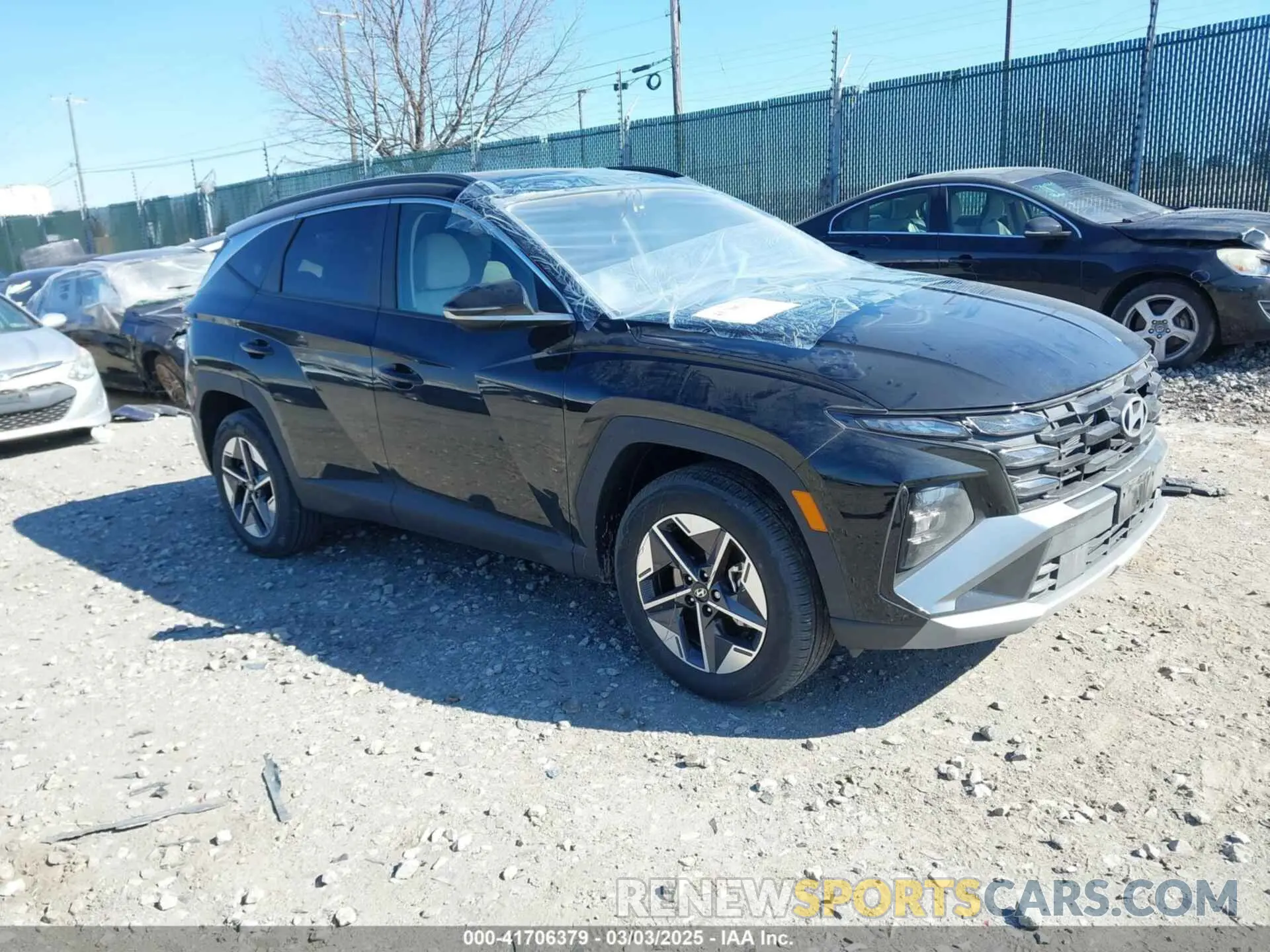 1 Photograph of a damaged car 3KMJCCDE9SE009323 HYUNDAI TUCSON 2025