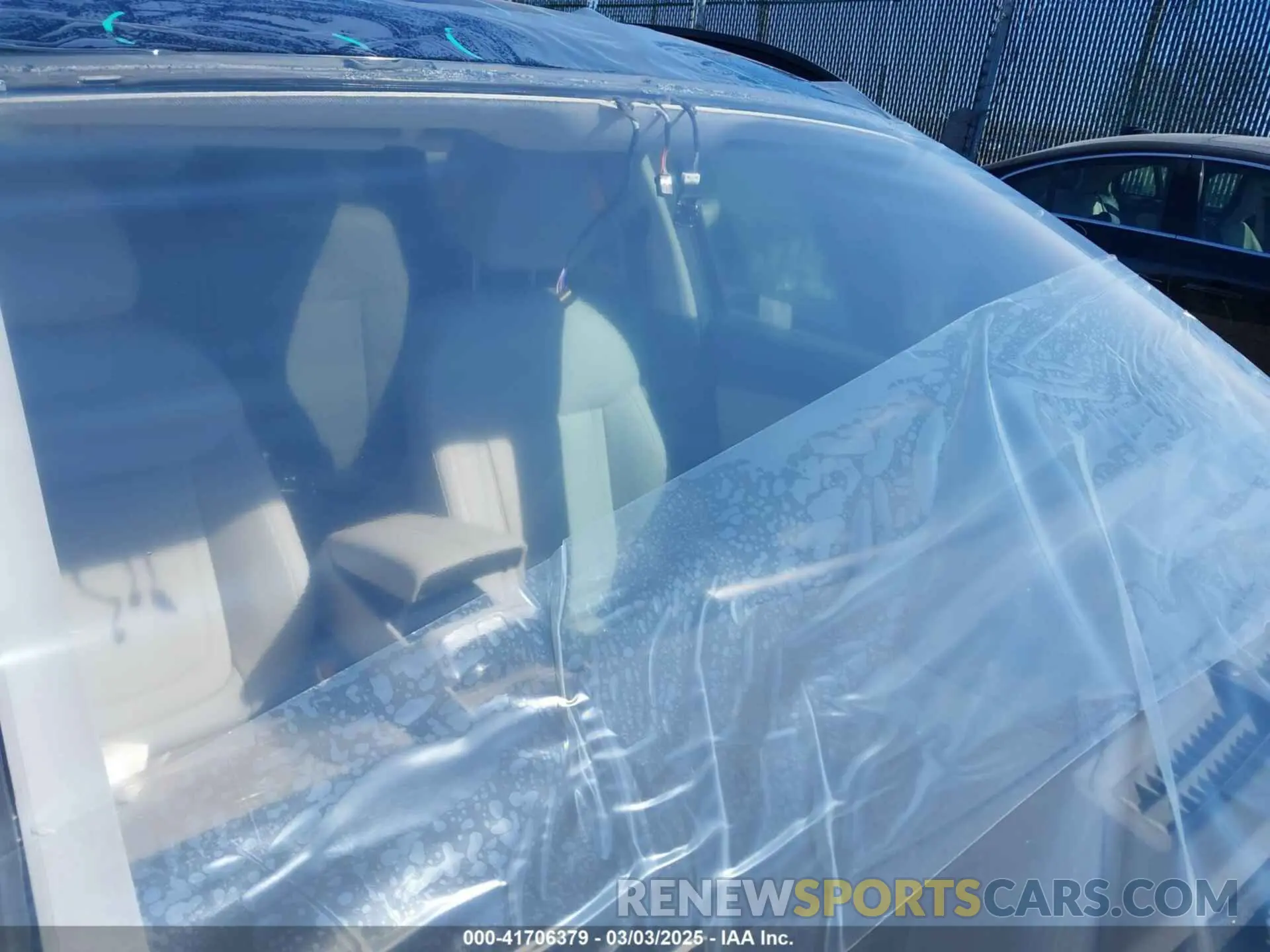 6 Photograph of a damaged car 3KMJCCDE9SE009323 HYUNDAI TUCSON 2025