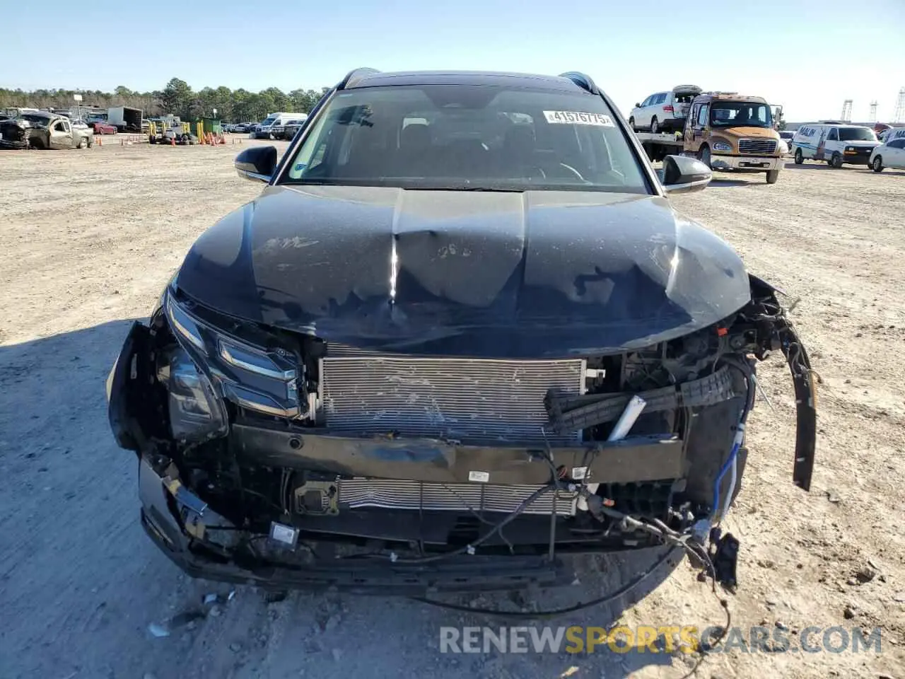 5 Photograph of a damaged car 3KMJE3DE3SE005567 HYUNDAI TUCSON 2025