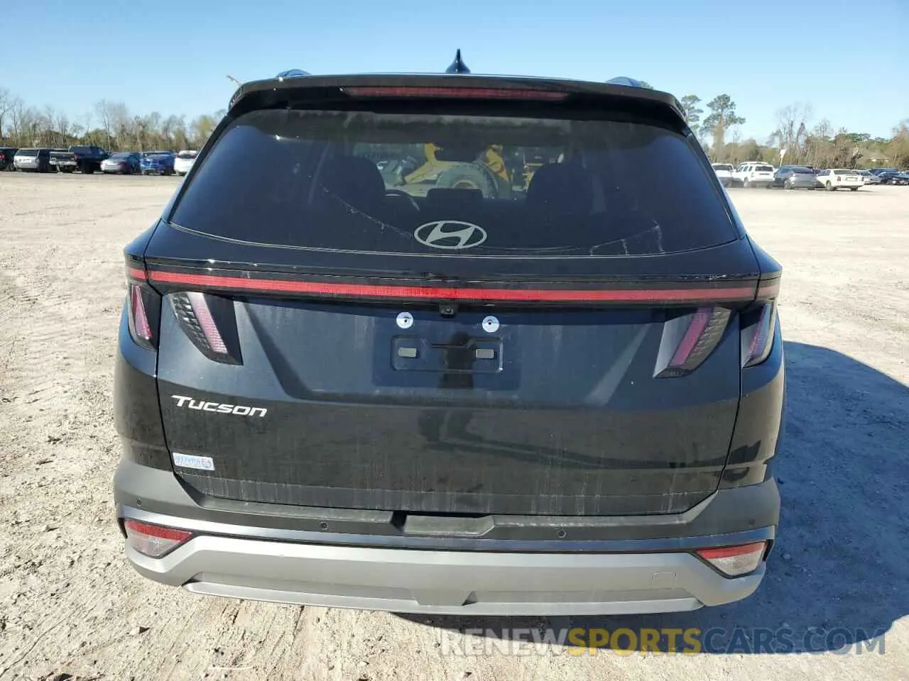 6 Photograph of a damaged car 3KMJE3DE3SE005567 HYUNDAI TUCSON 2025