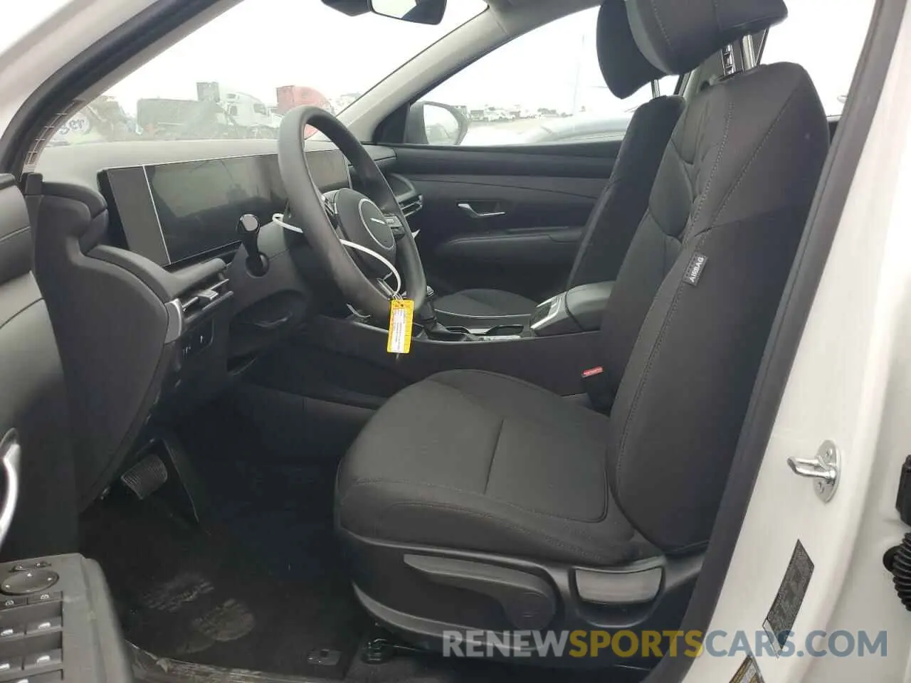 7 Photograph of a damaged car 5NMJA3DE2SH473717 HYUNDAI TUCSON 2025
