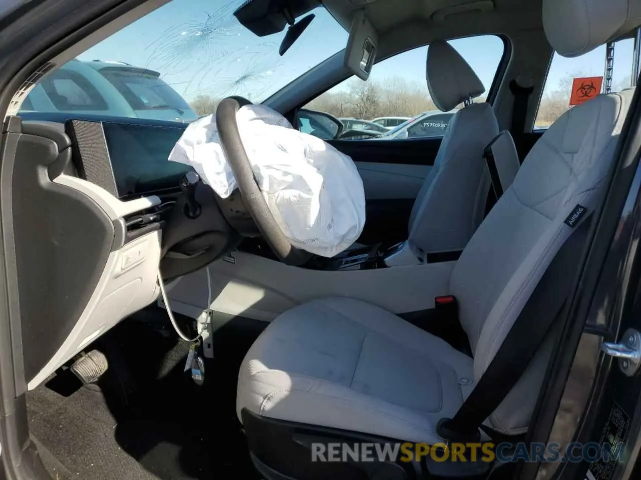 8 Photograph of a damaged car 5NMJACDE7SH462244 HYUNDAI TUCSON 2025
