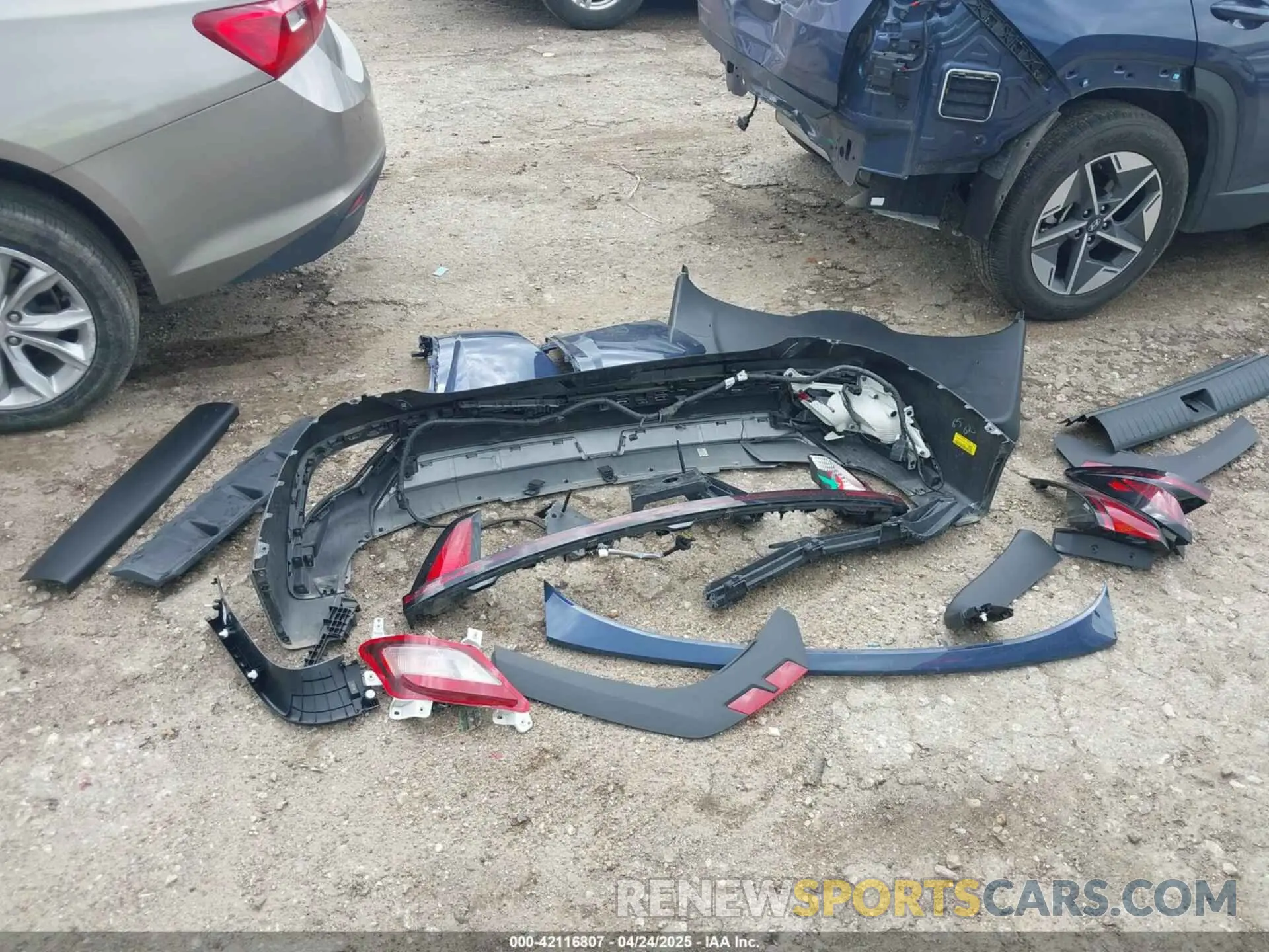 12 Фотография поврежденного автомобиля 5NMJB3DE0SH460252 HYUNDAI TUCSON 2025