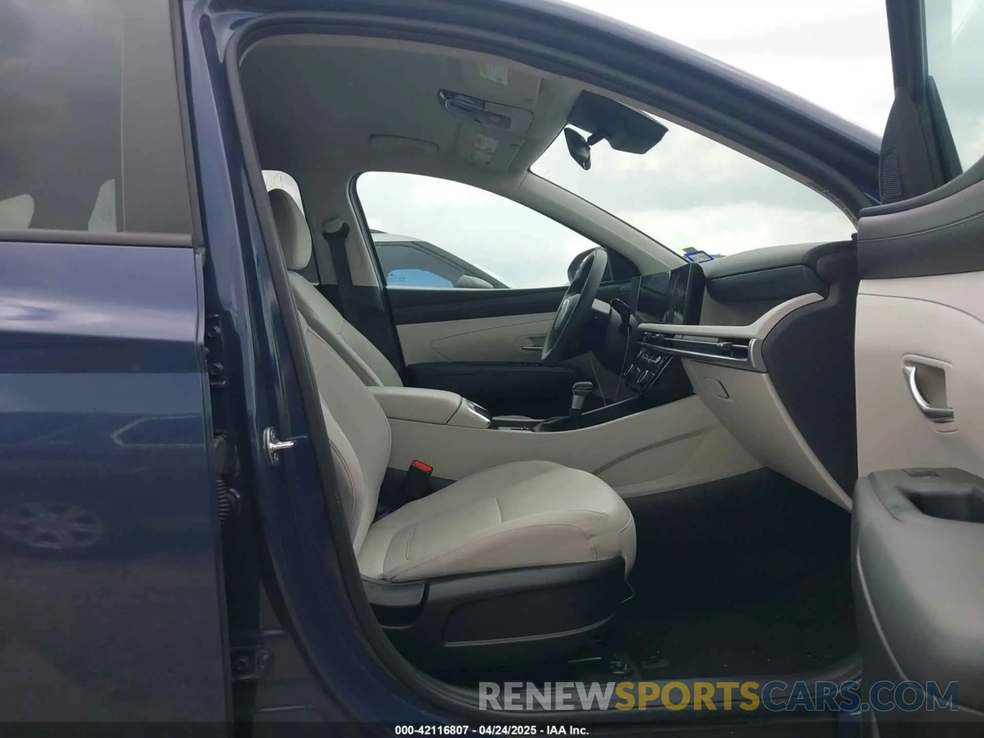 5 Фотография поврежденного автомобиля 5NMJB3DE0SH460252 HYUNDAI TUCSON 2025