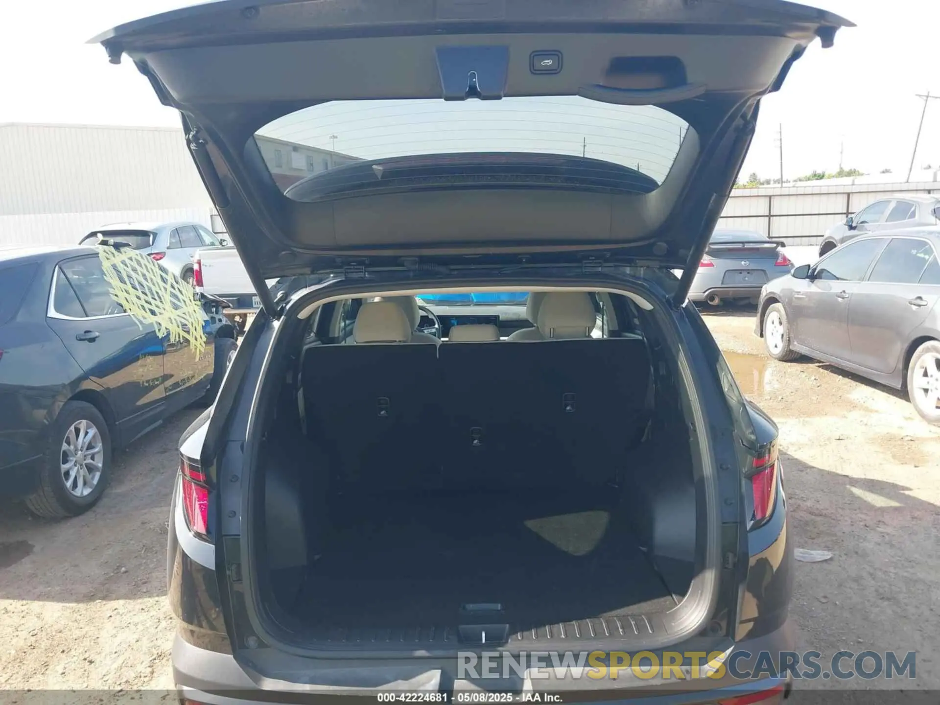 18 Фотография поврежденного автомобиля 5NMJB3DE0SH460297 HYUNDAI TUCSON 2025