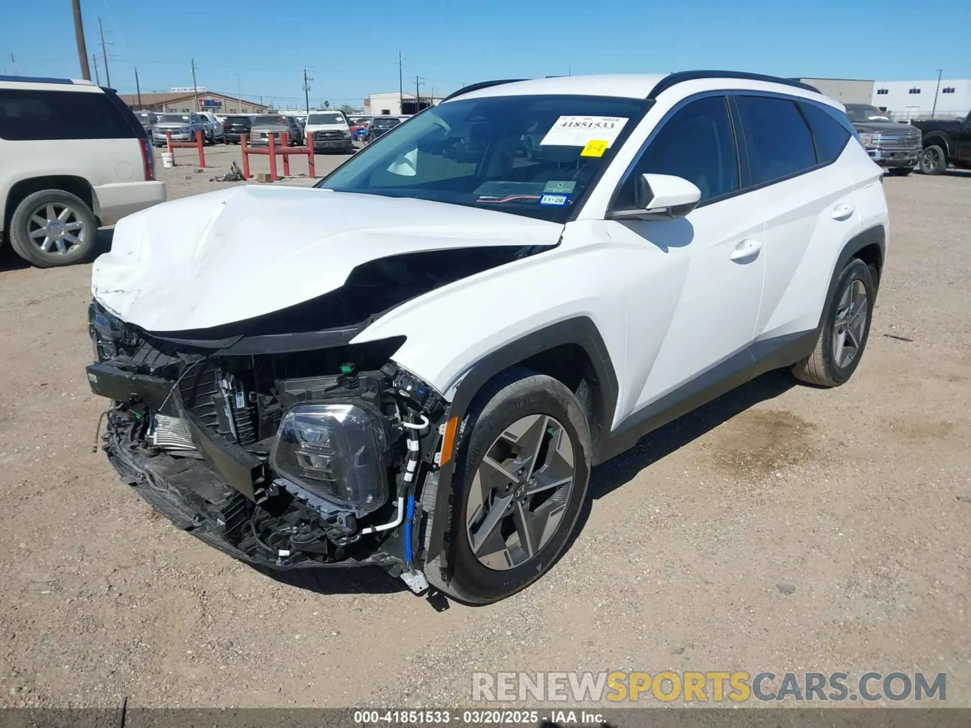 2 Photograph of a damaged car 5NMJB3DE1SH467162 HYUNDAI TUCSON 2025