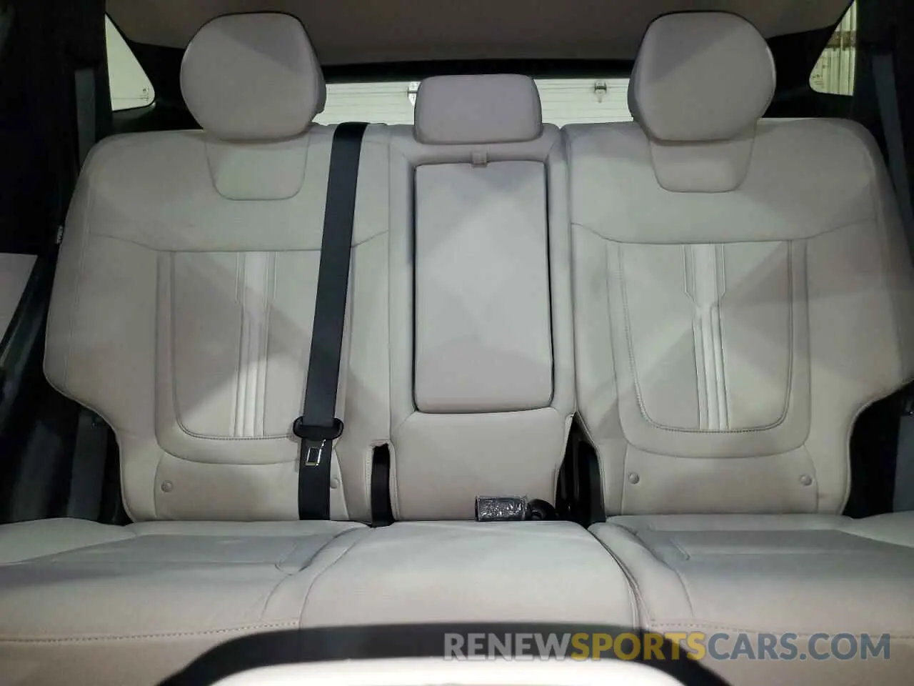 10 Photograph of a damaged car 5NMJB3DE3SH464201 HYUNDAI TUCSON 2025