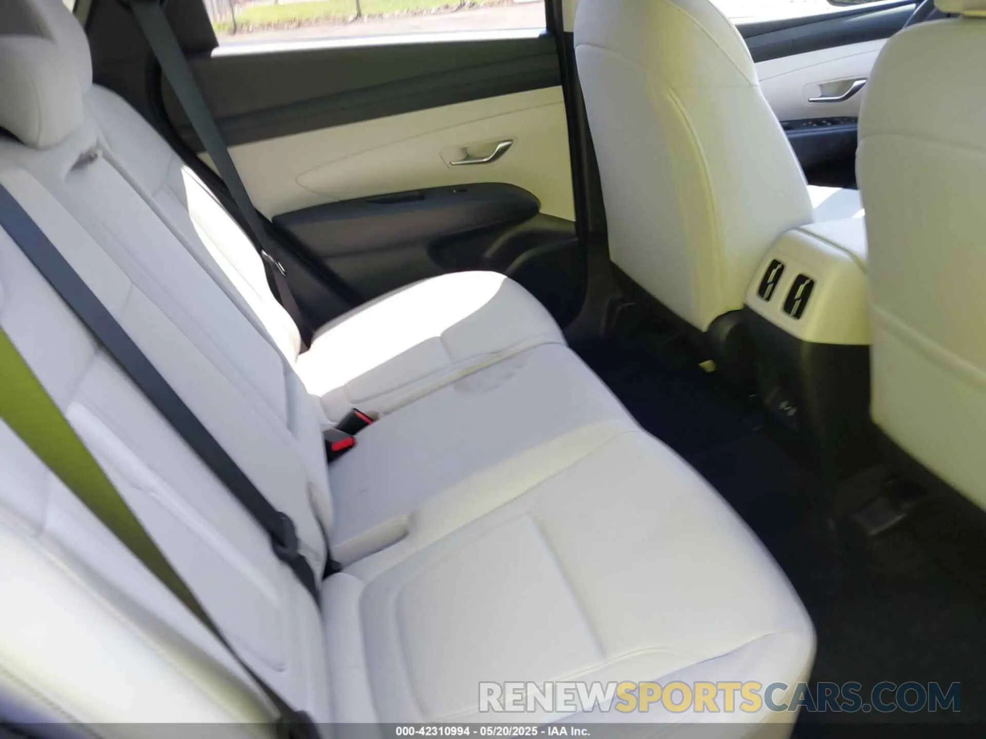 8 Фотография поврежденного автомобиля 5NMJB3DE3SH473786 HYUNDAI TUCSON 2025