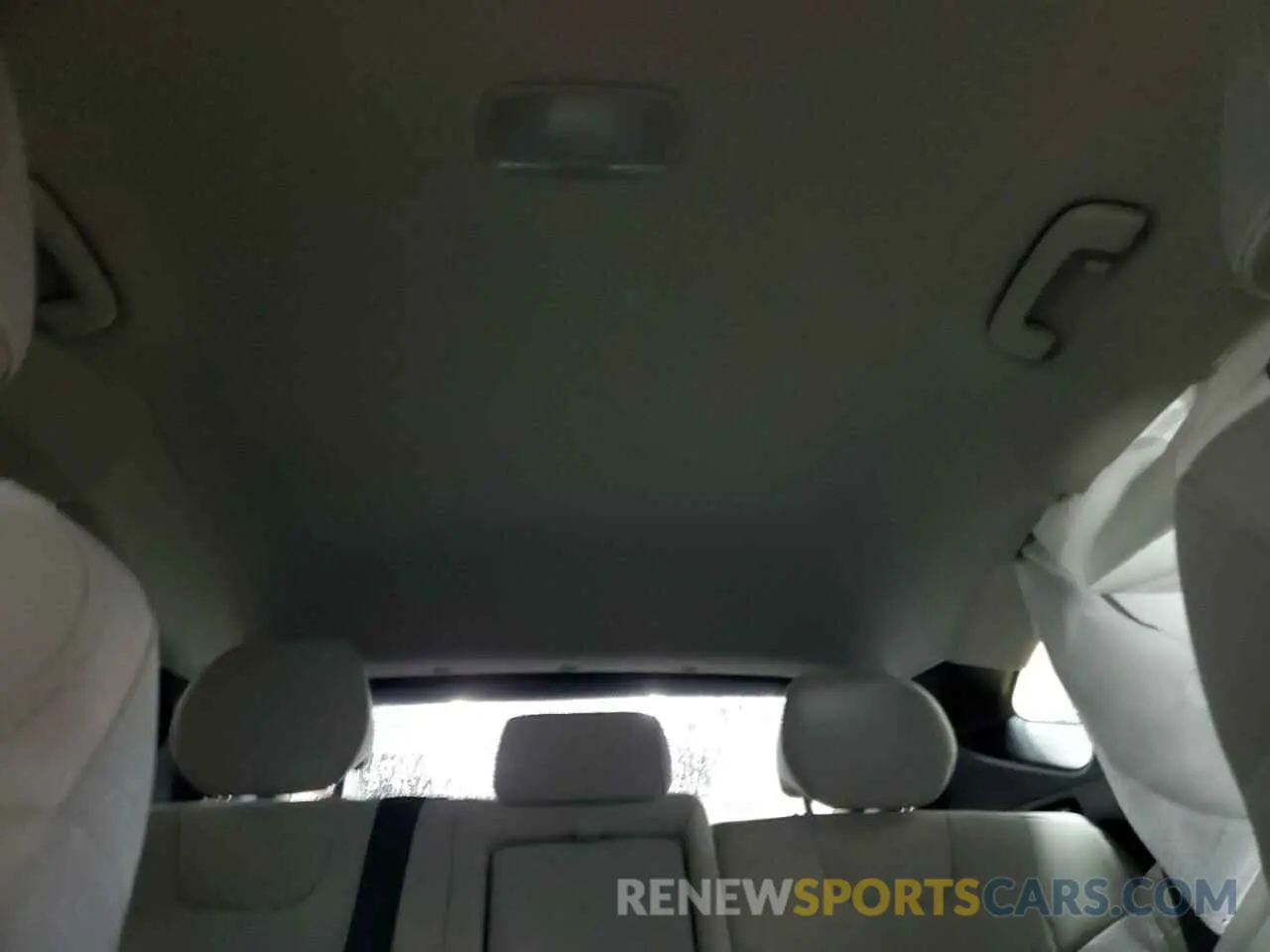 10 Photograph of a damaged car 5NMJB3DE6SH480411 HYUNDAI TUCSON 2025