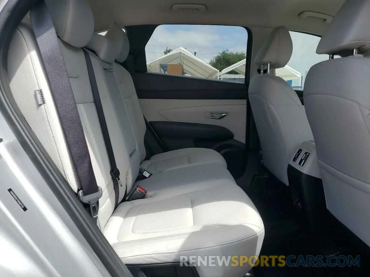 11 Photograph of a damaged car 5NMJB3DE7SH467733 HYUNDAI TUCSON 2025