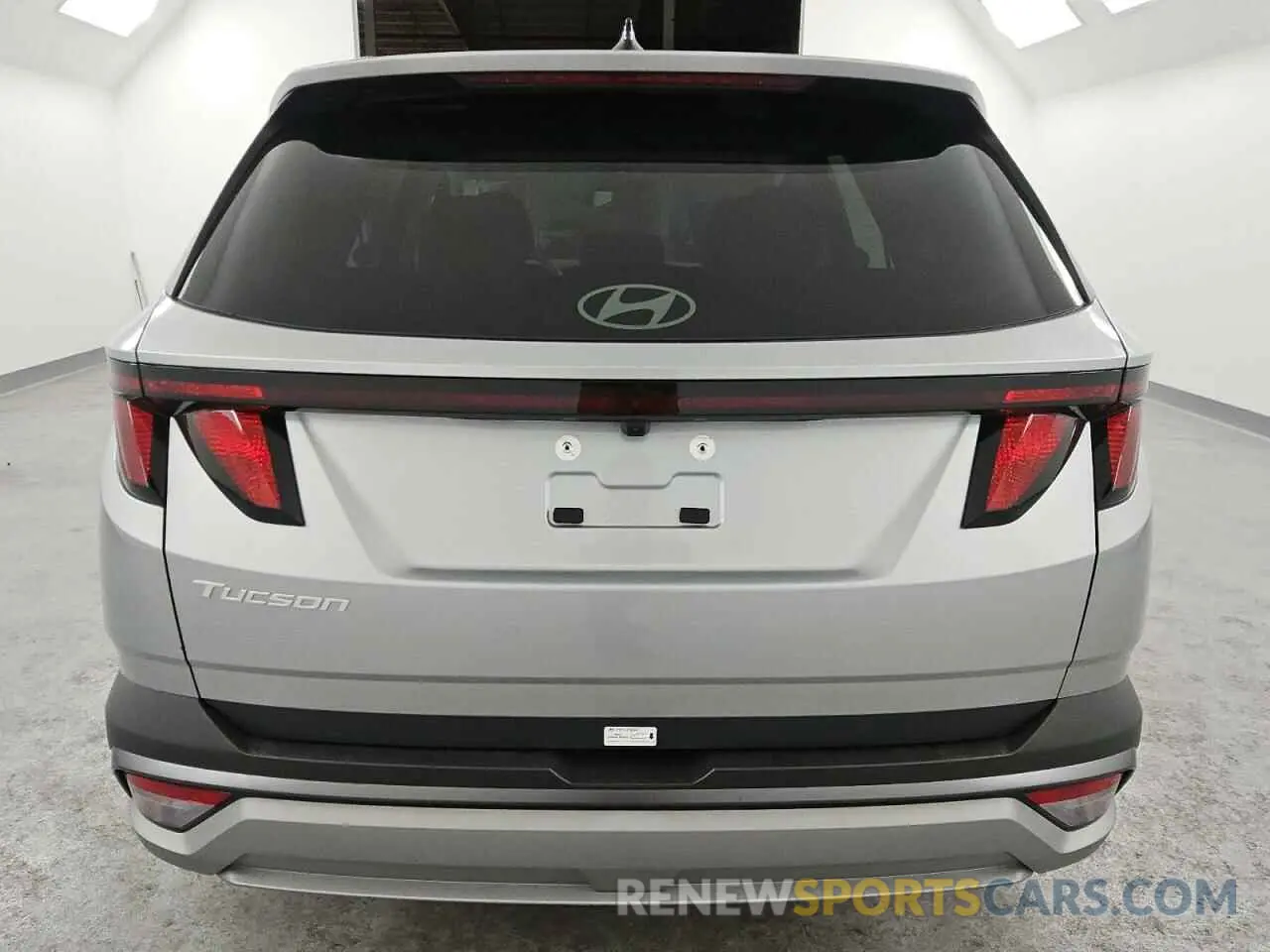 6 Photograph of a damaged car 5NMJB3DE7SH468509 HYUNDAI TUCSON 2025