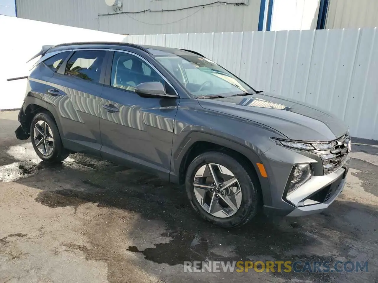 4 Фотография поврежденного автомобиля 5NMJB3DE8SH481267 HYUNDAI TUCSON 2025