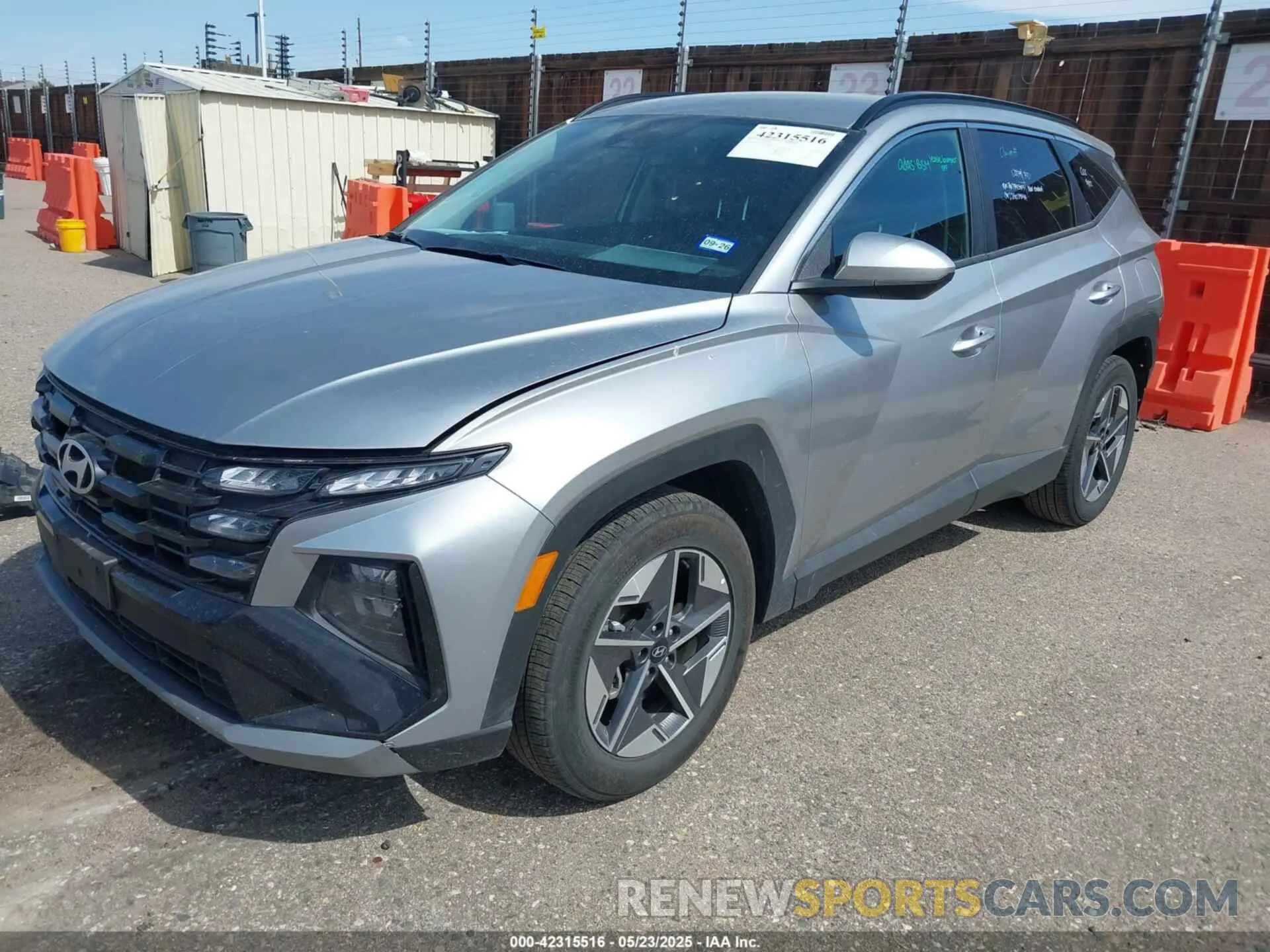 2 Фотография поврежденного автомобиля 5NMJB3DE9SH479320 HYUNDAI TUCSON 2025